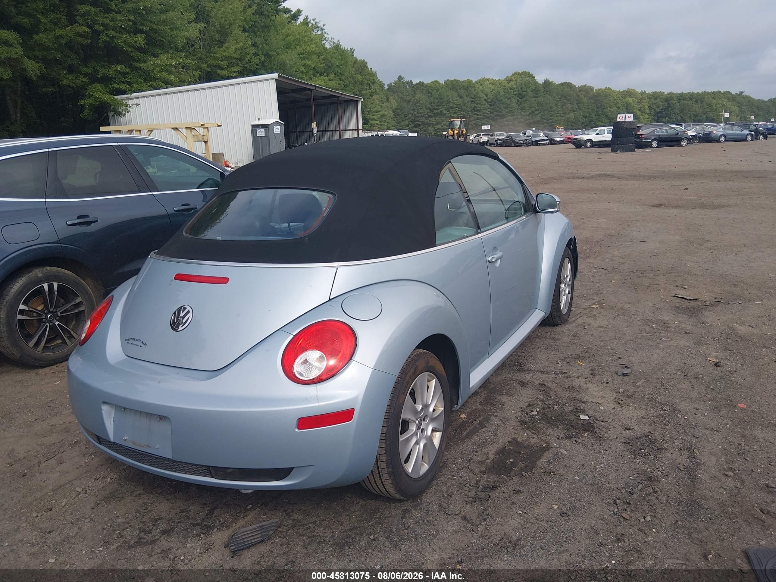 2010 Volkswagen New Beetle 2.5l Light Blue vin: 3VWRW3AL9AM002938