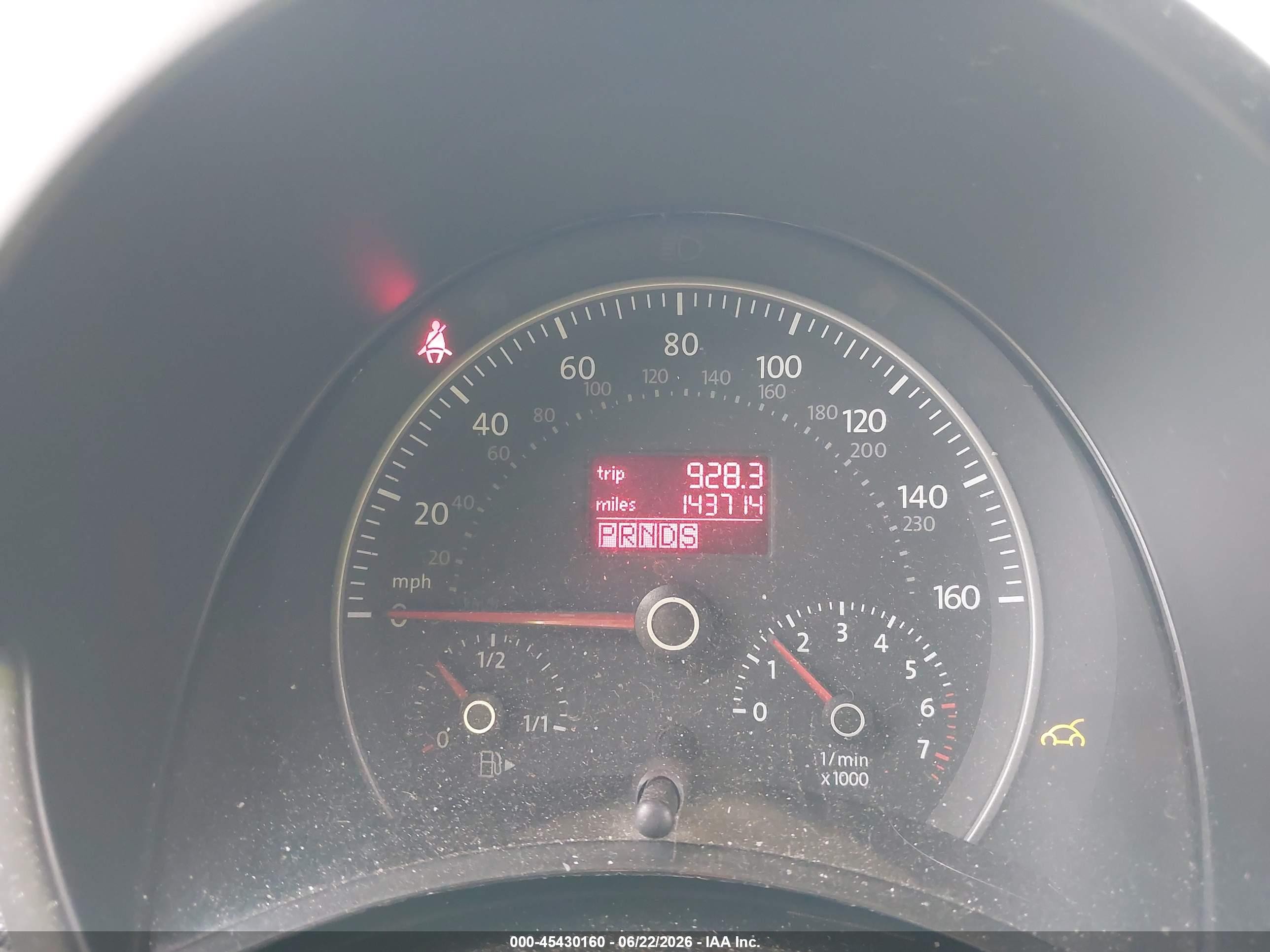 2010 Volkswagen New Beetle 2.5l Cream vin: 3VWRW3AL9AM006763
