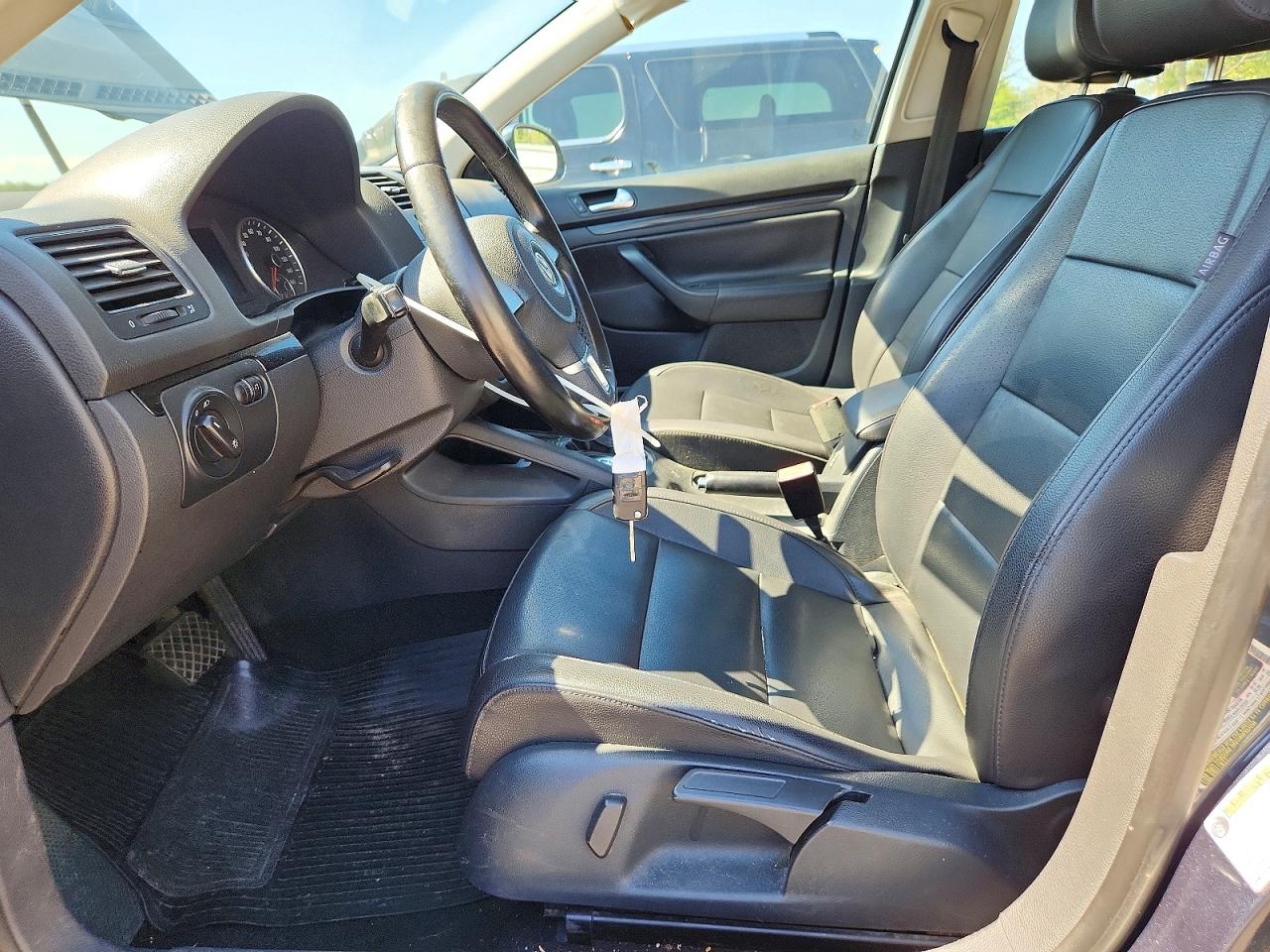 2010 Volkswagen Jetta Se, Sport Синий vin: 3VWRX7AJ0AM067924