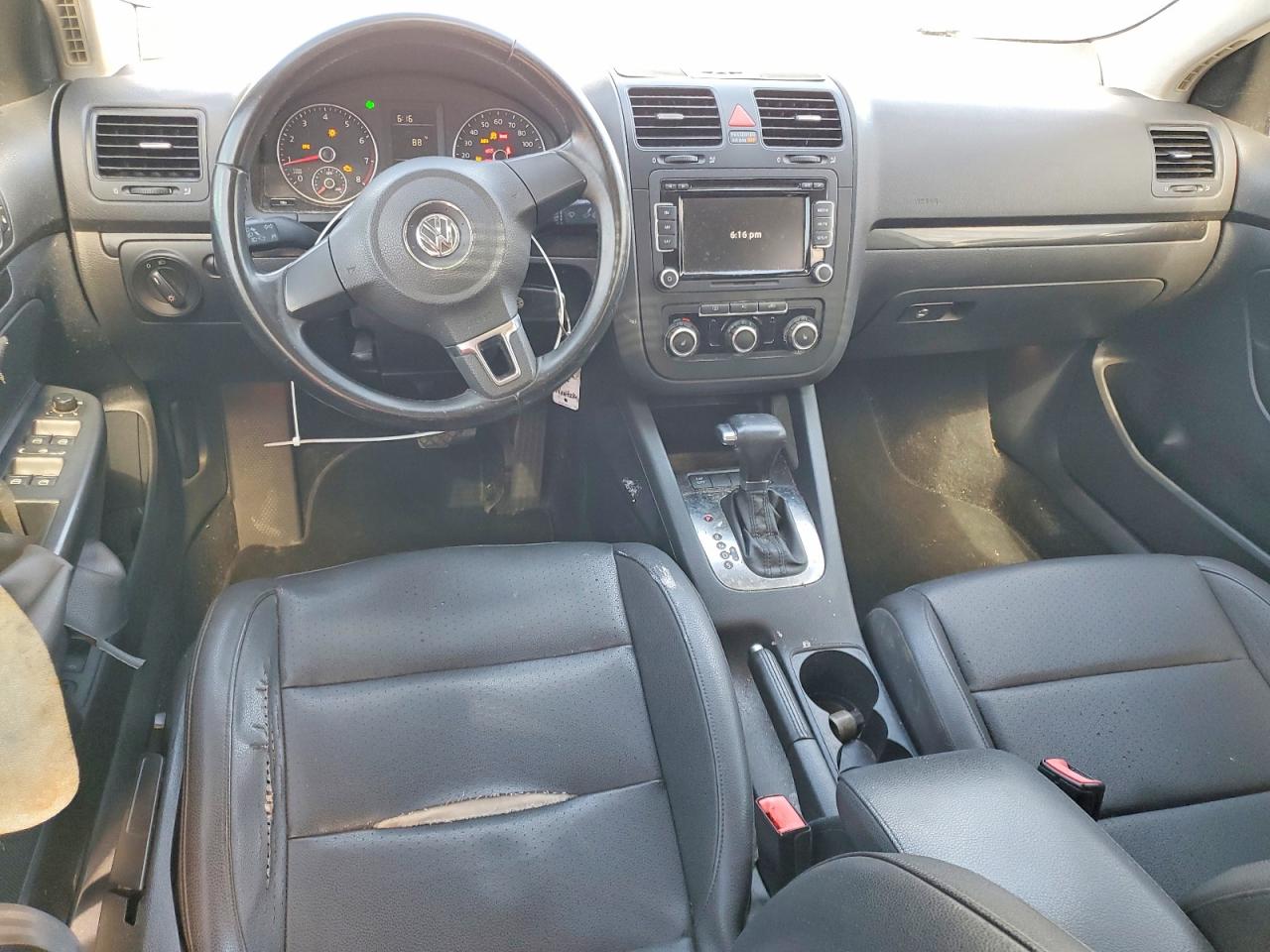 2010 Volkswagen Jetta Se Silver vin: 3VWRX7AJ2AM063339