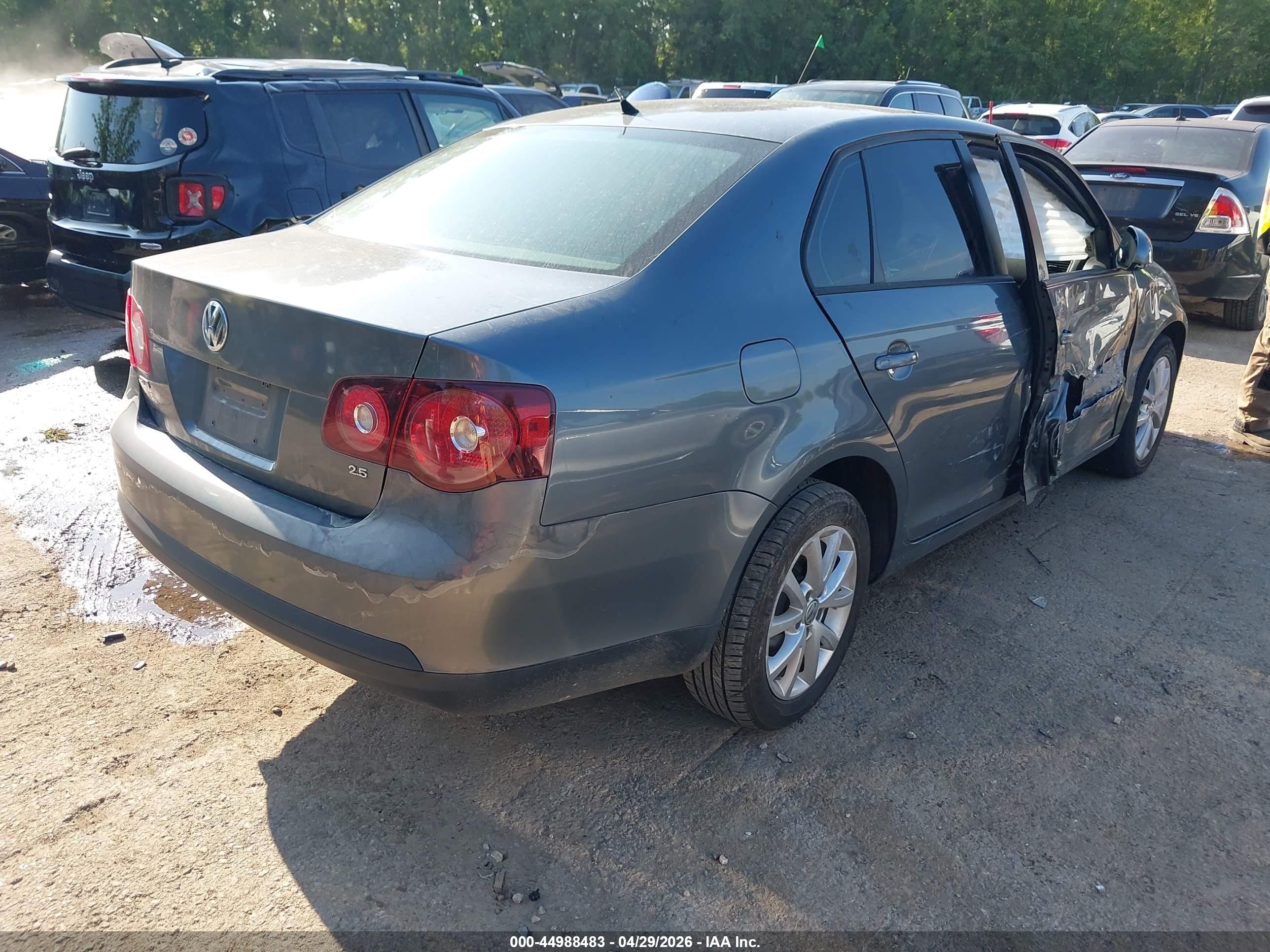 2010 Volkswagen Jetta Limited Edition Gray vin: 3VWRX7AJ2AM127069