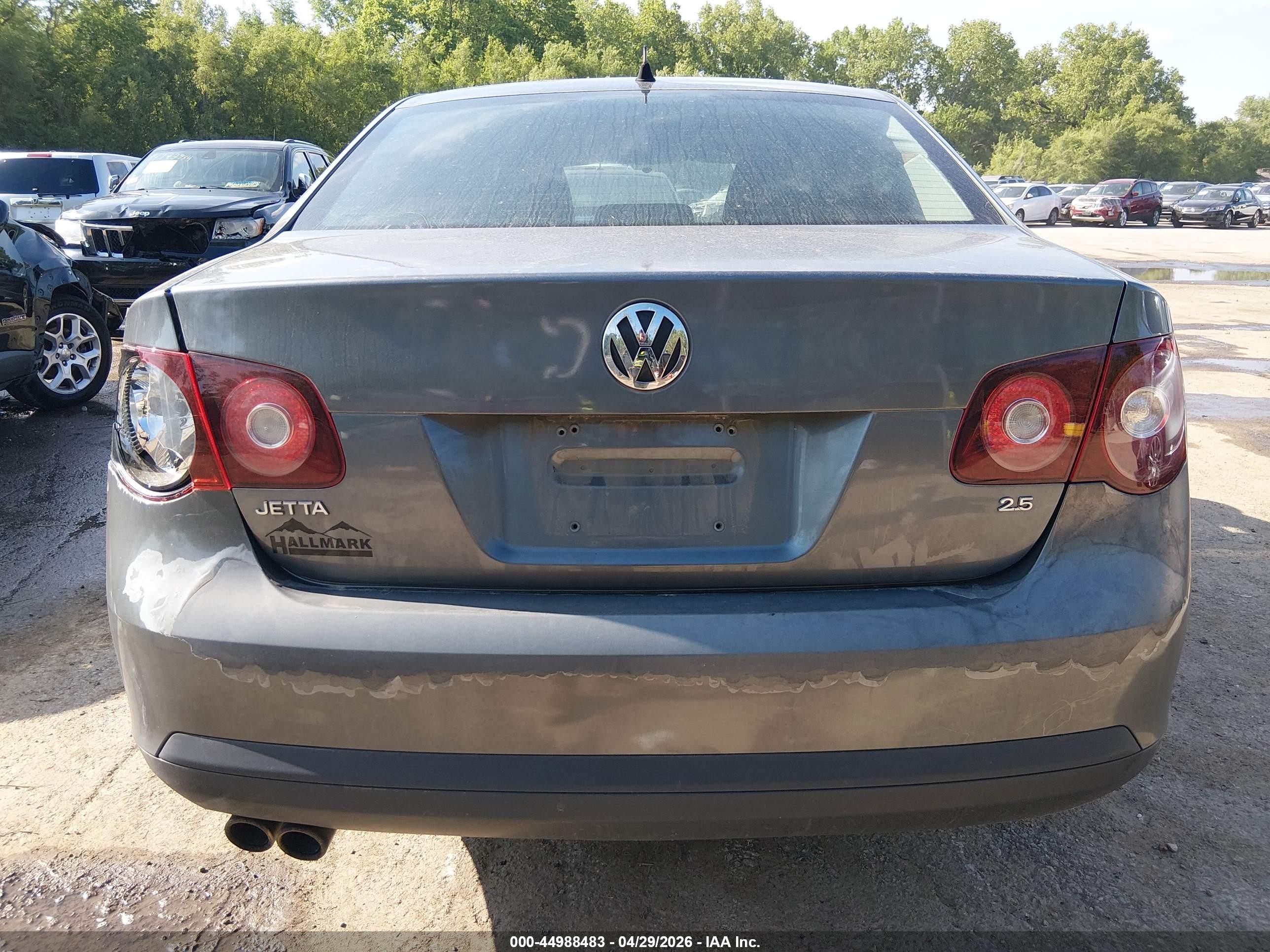 2010 Volkswagen Jetta Limited Edition Gray vin: 3VWRX7AJ2AM127069