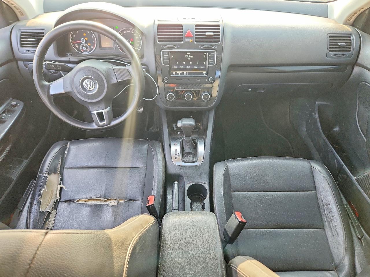 2010 Volkswagen Jetta Se Black vin: 3VWRX7AJ3AM039180