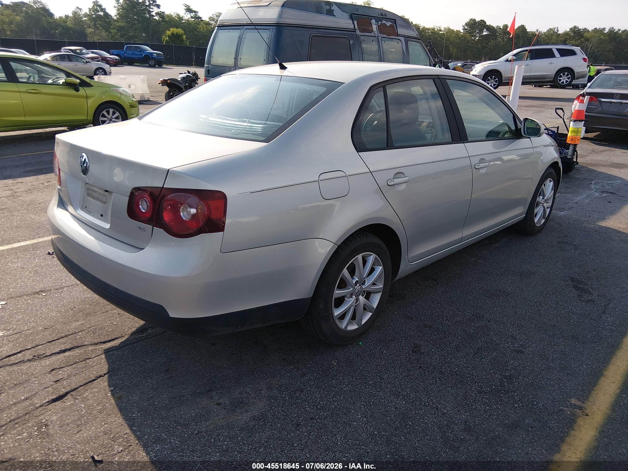 2010 Volkswagen Jetta Limited Edition Gray vin: 3VWRX7AJ3AM127873