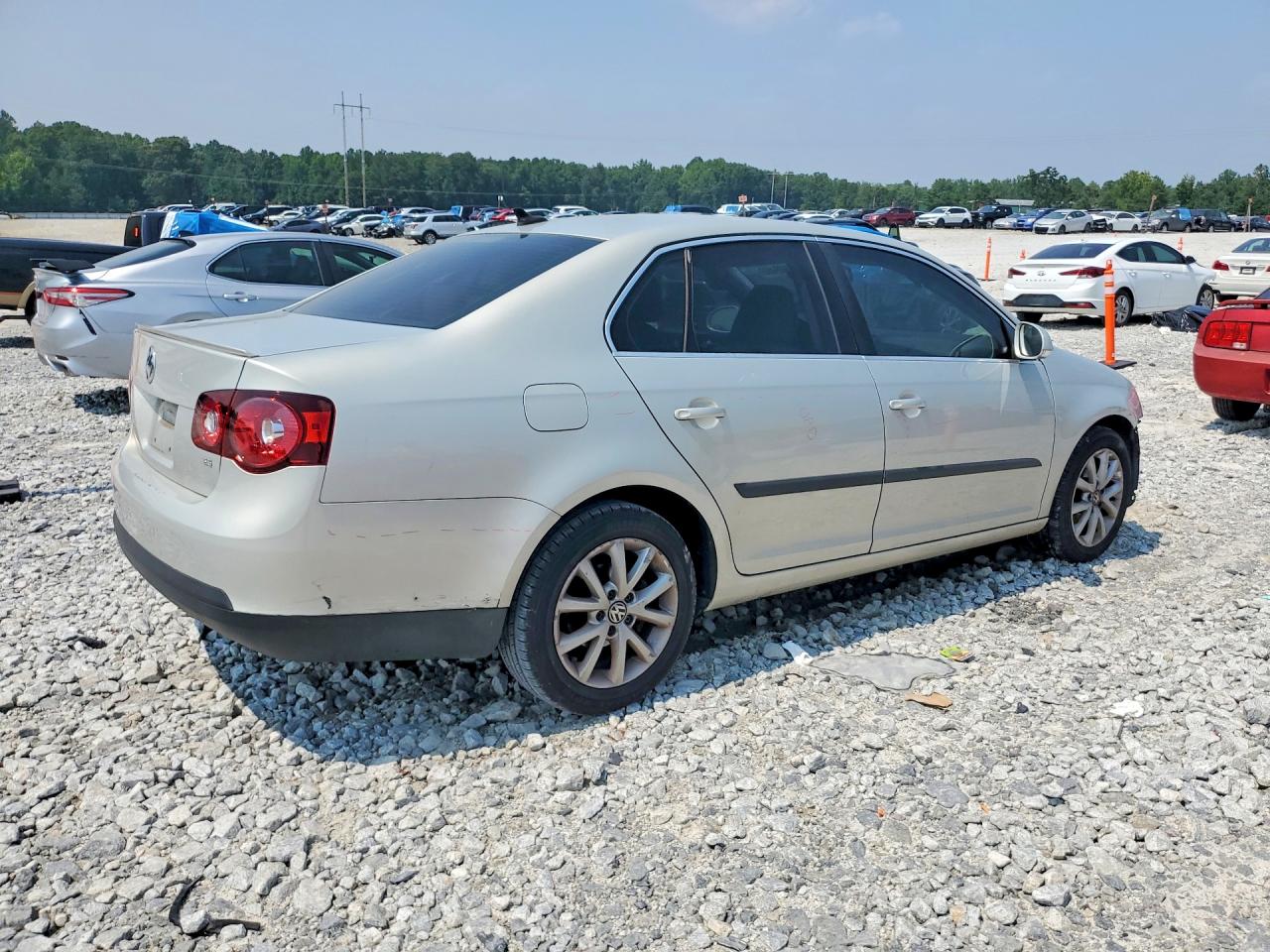 2010 Volkswagen Jetta Se Silver vin: 3VWRX7AJ6AM058354