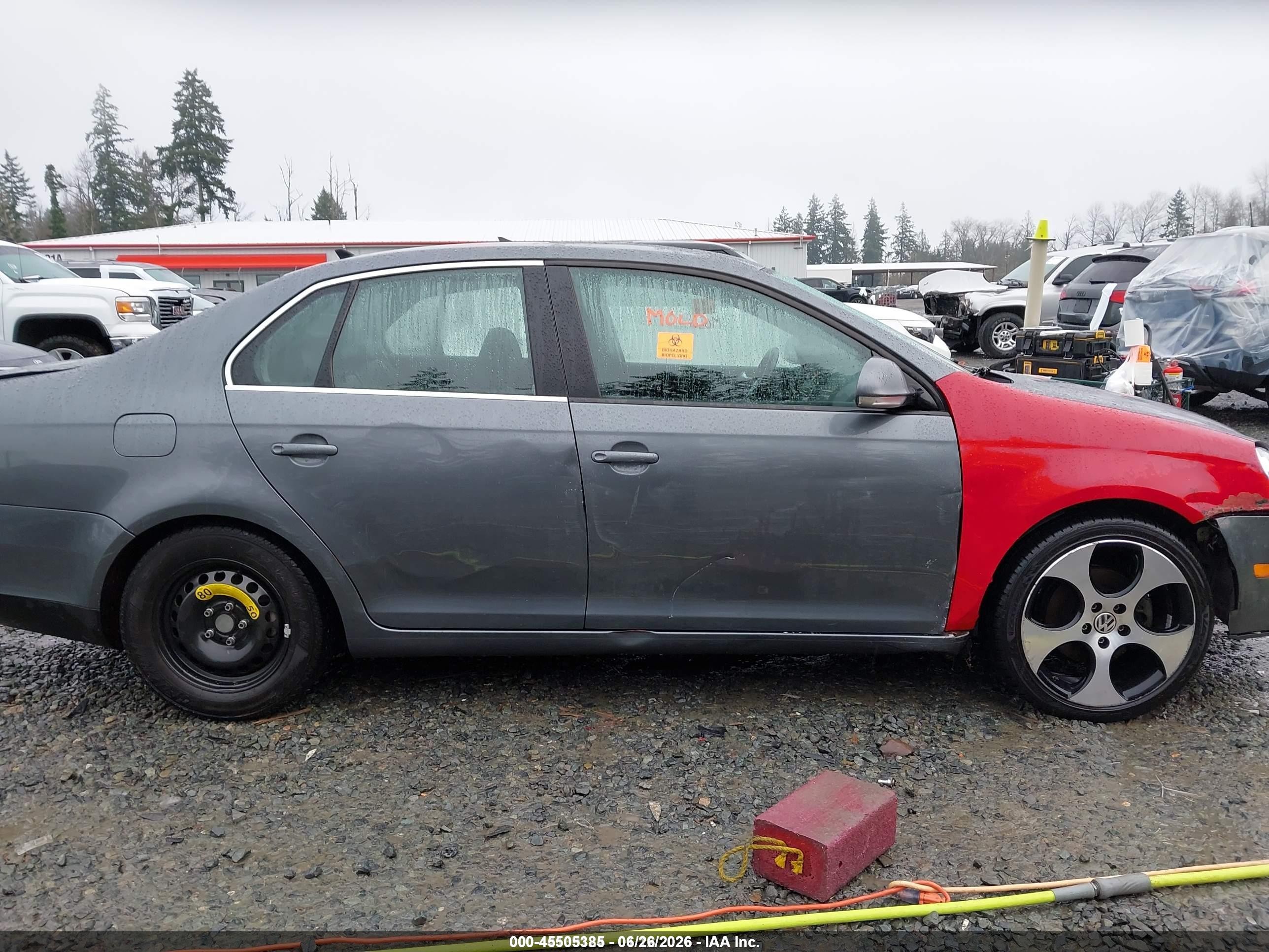 2010 Volkswagen Jetta Se Gray vin: 3VWRX7AJ6AM059200