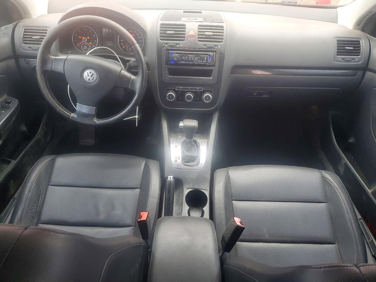 2010 Volkswagen Jetta Se Красный vin: 3VWRX7AJ7AM059724