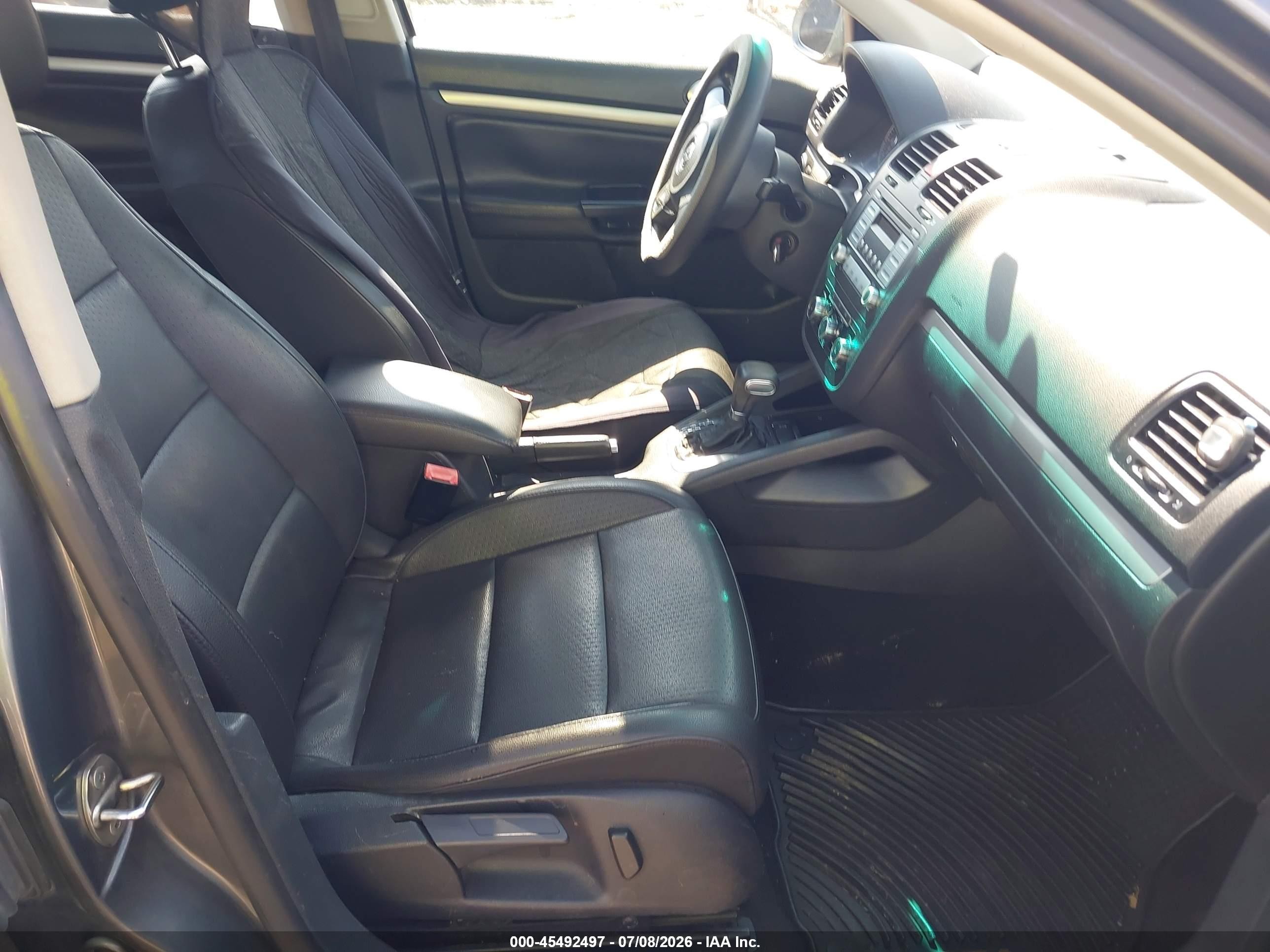 2010 Volkswagen Jetta Limited Edition Gray vin: 3VWRX7AJ7AM124149