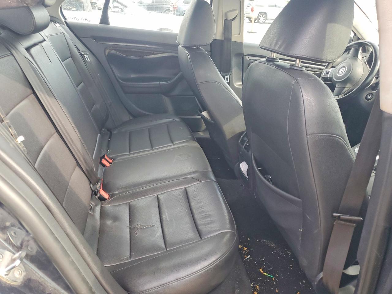 2010 Volkswagen Jetta Se Black vin: 3VWRX7AJ8AM065824