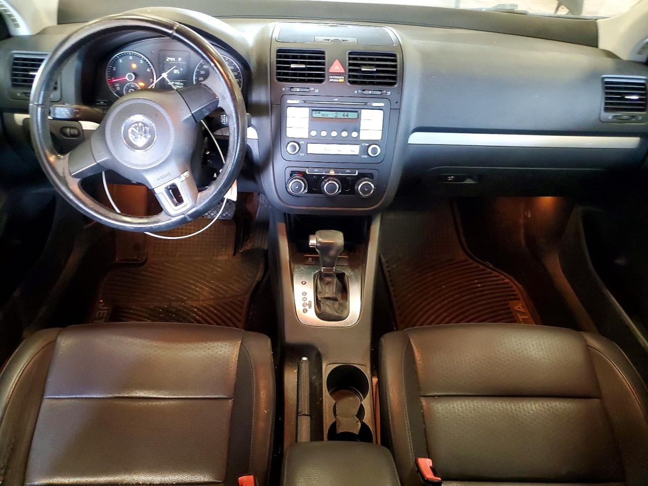 2010 Volkswagen Jetta Se Black vin: 3VWRX7AJ8AM105075