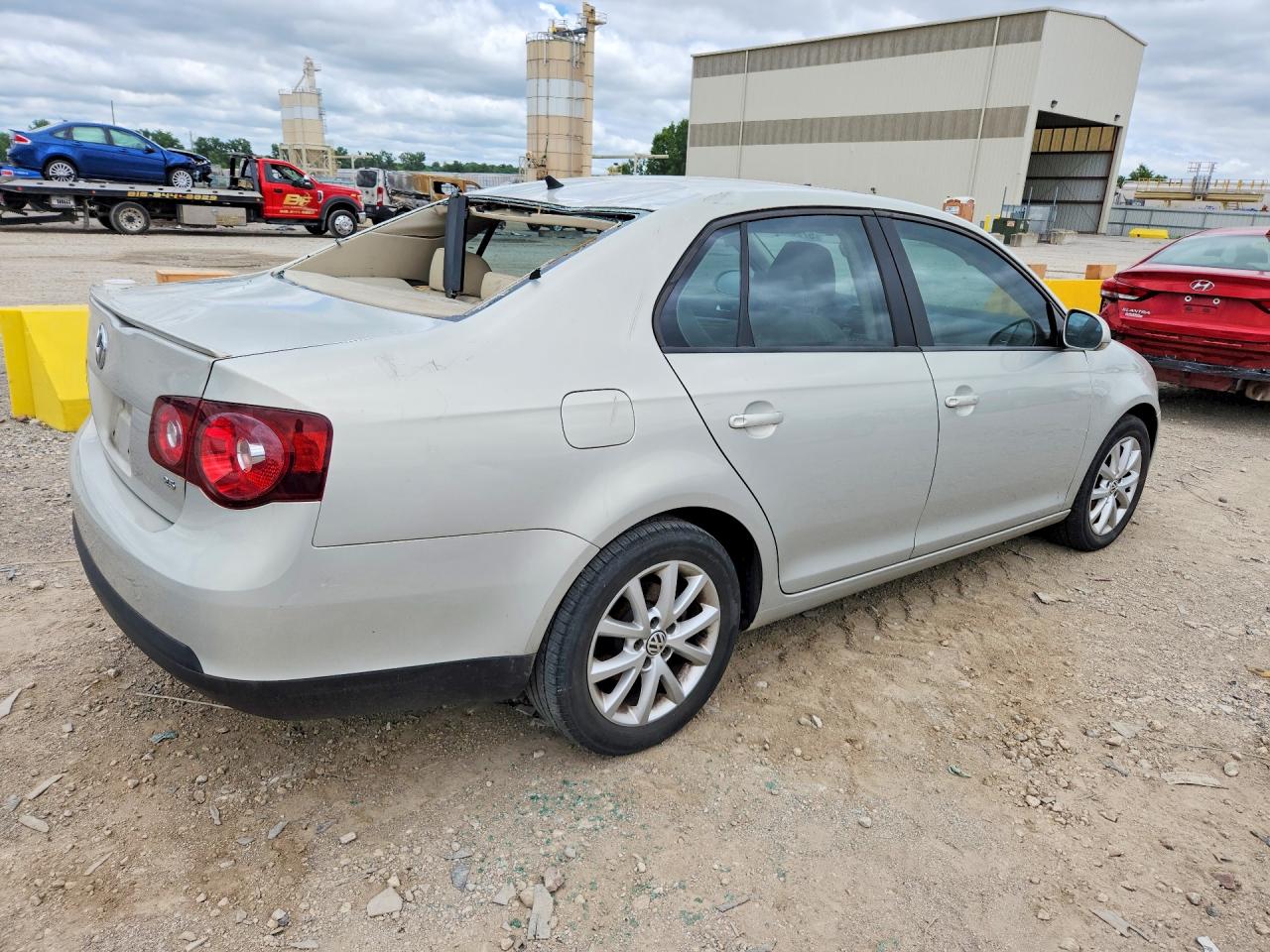 2010 Volkswagen Jetta Se Silver vin: 3VWRX7AJ8AM117548