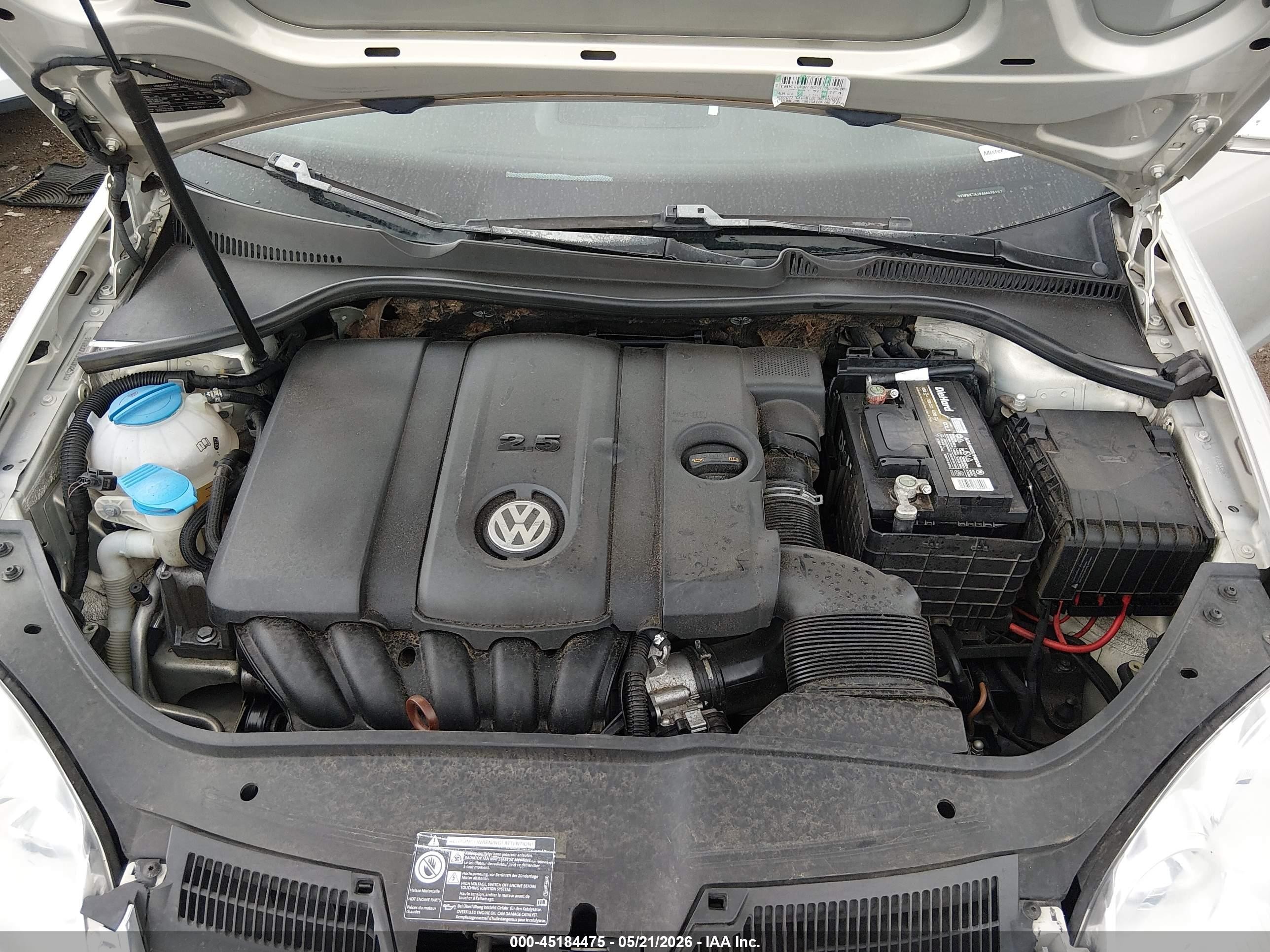 2010 Volkswagen Jetta Se Cream vin: 3VWRX7AJ9AM025137