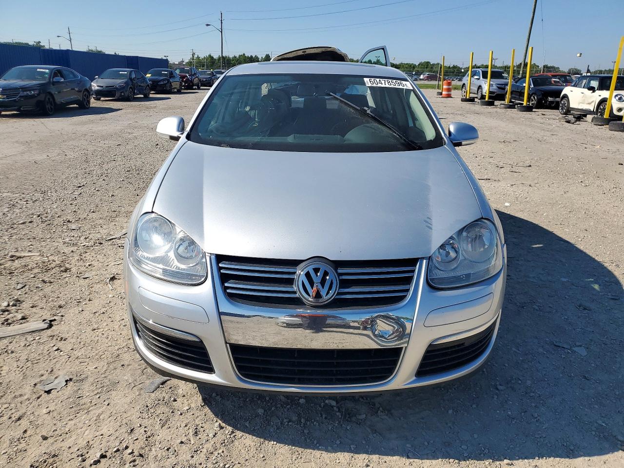 2010 Volkswagen Jetta Se Silver vin: 3VWRX7AJ9AM164488