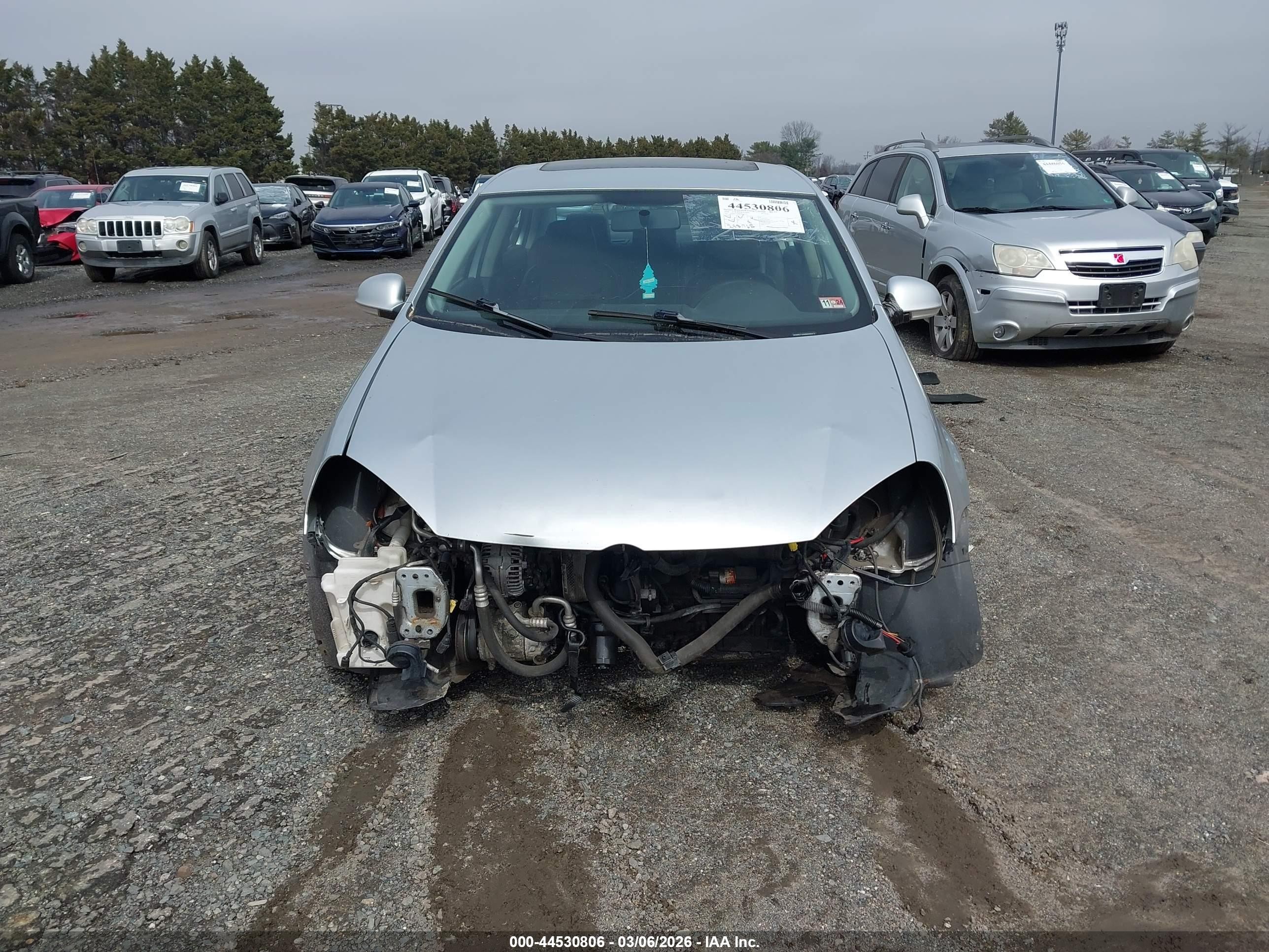 2008 Volkswagen Jetta Se Серебряный vin: 3VWRZ71K08M090312