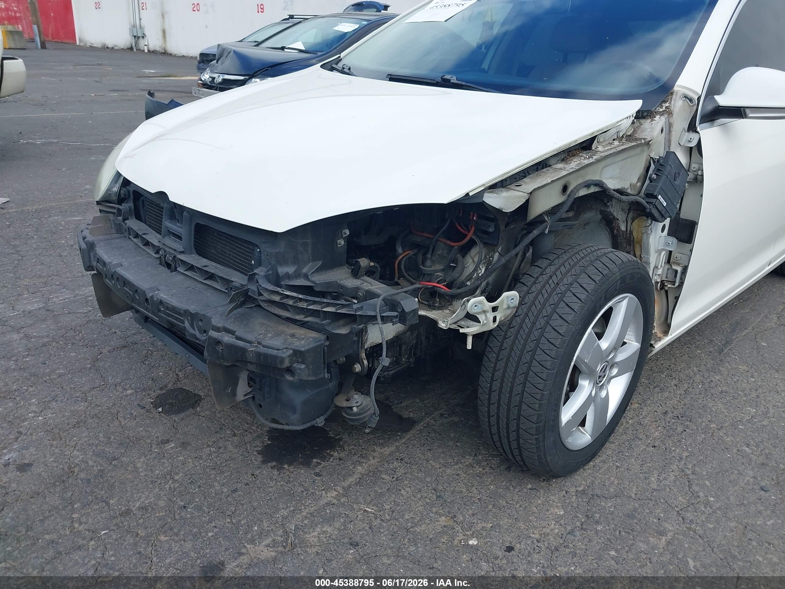 2008 Volkswagen Jetta Se/sel White vin: 3VWRZ71K08M178552
