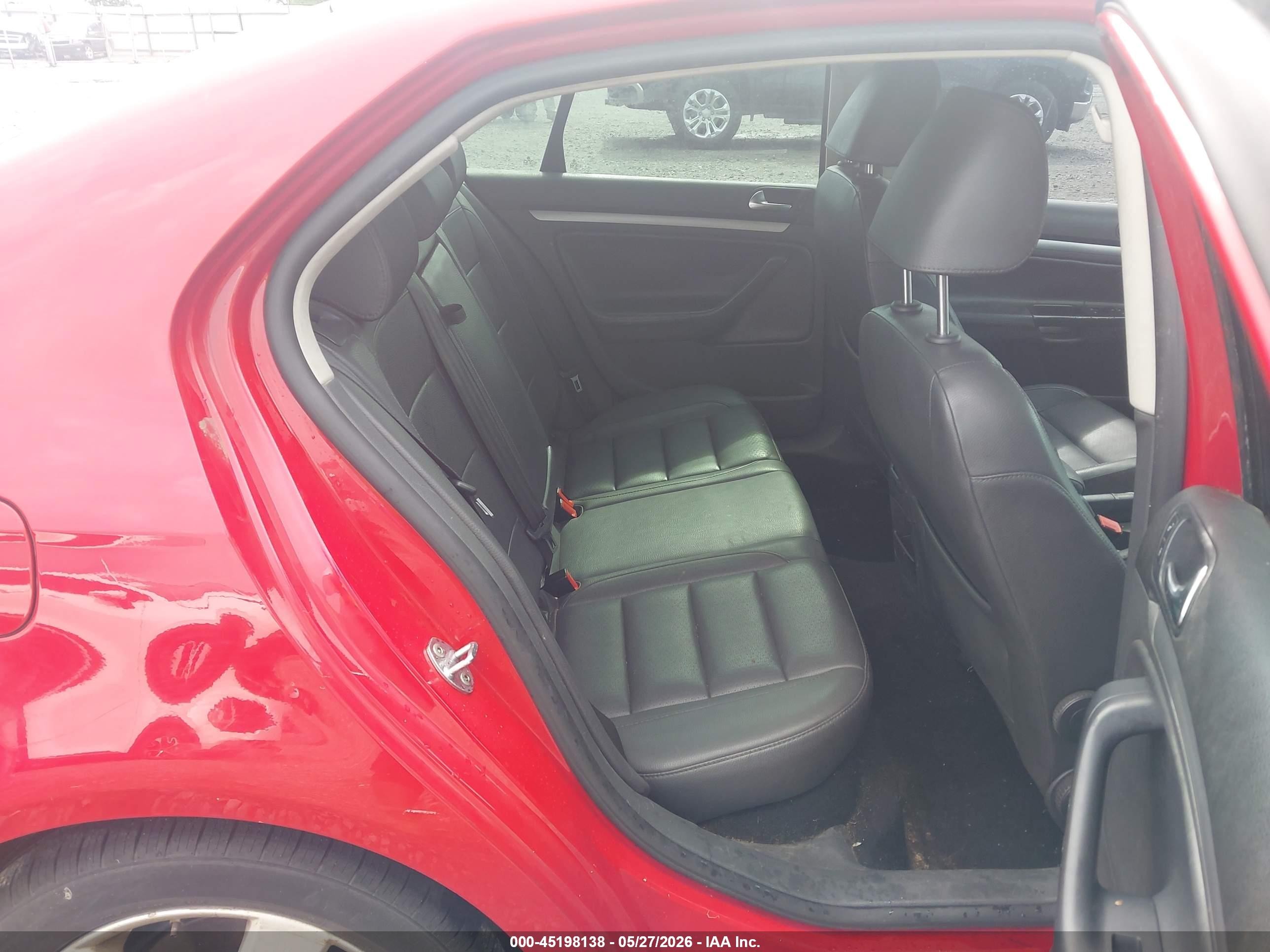 2009 Volkswagen Jetta Se/sel Red vin: 3VWRZ71K09M004482