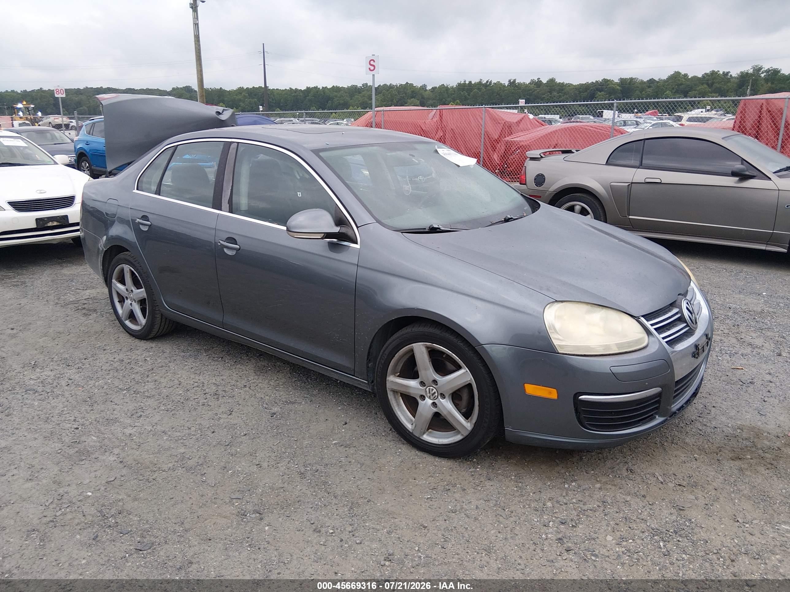 3VWRZ71K38M073956