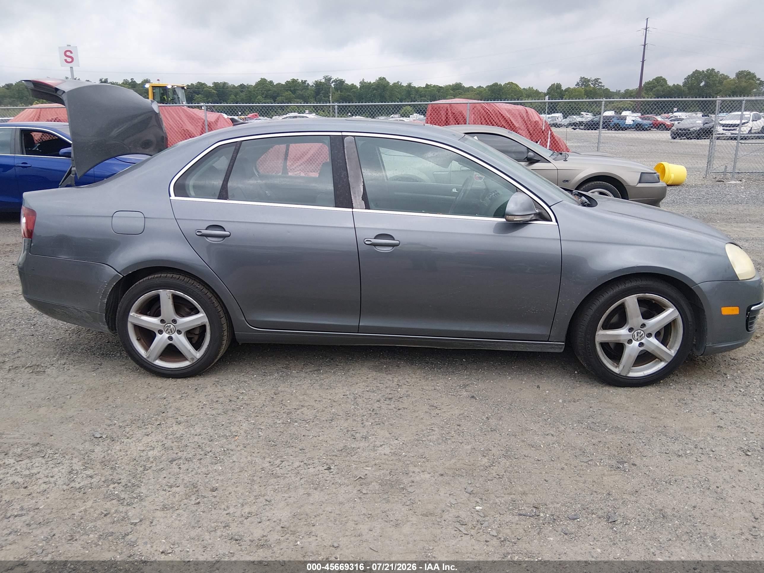 2008 Volkswagen Jetta Se/sel Серый vin: 3VWRZ71K38M073956