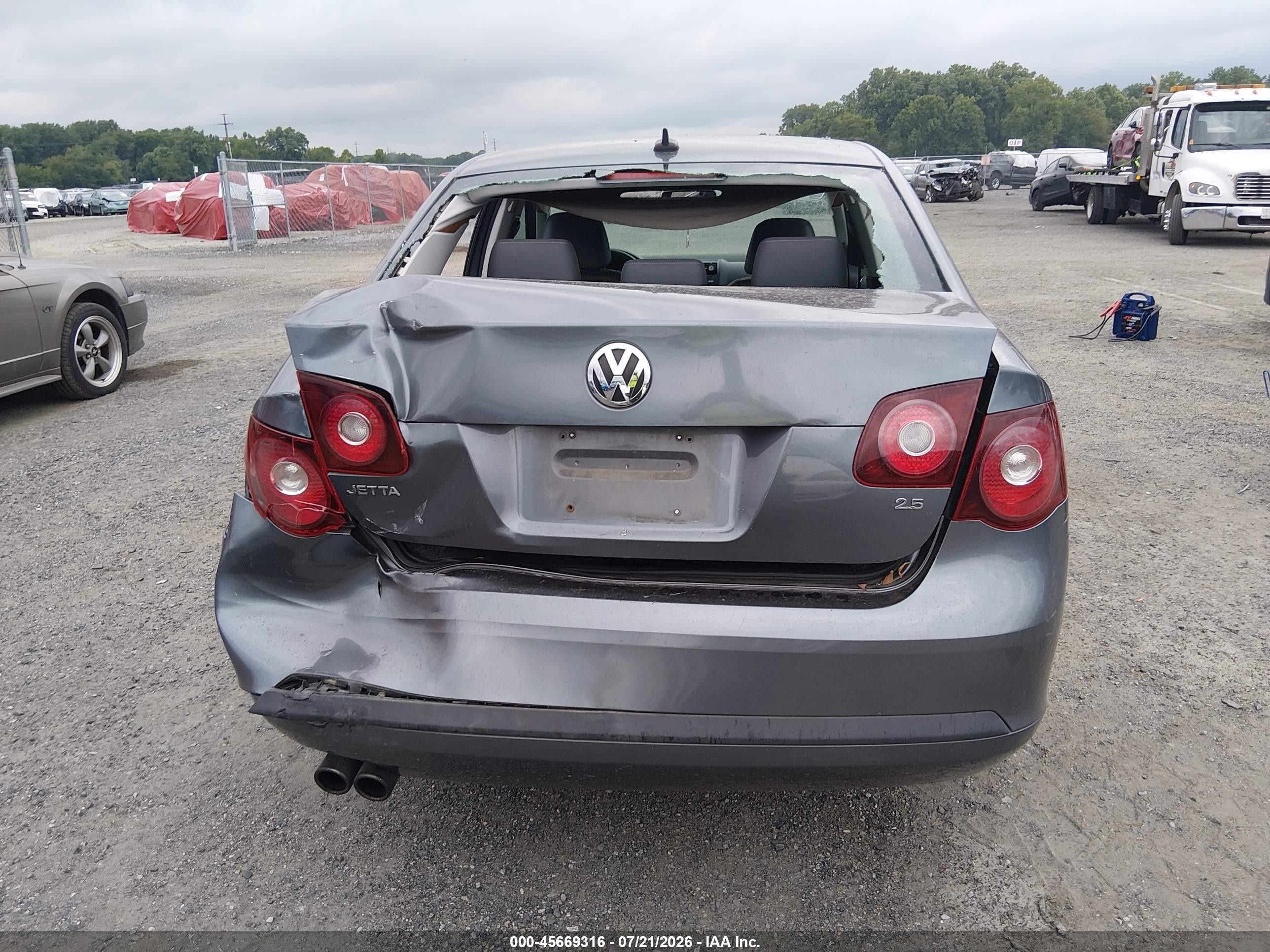 2008 Volkswagen Jetta Se/sel Серый vin: 3VWRZ71K38M073956