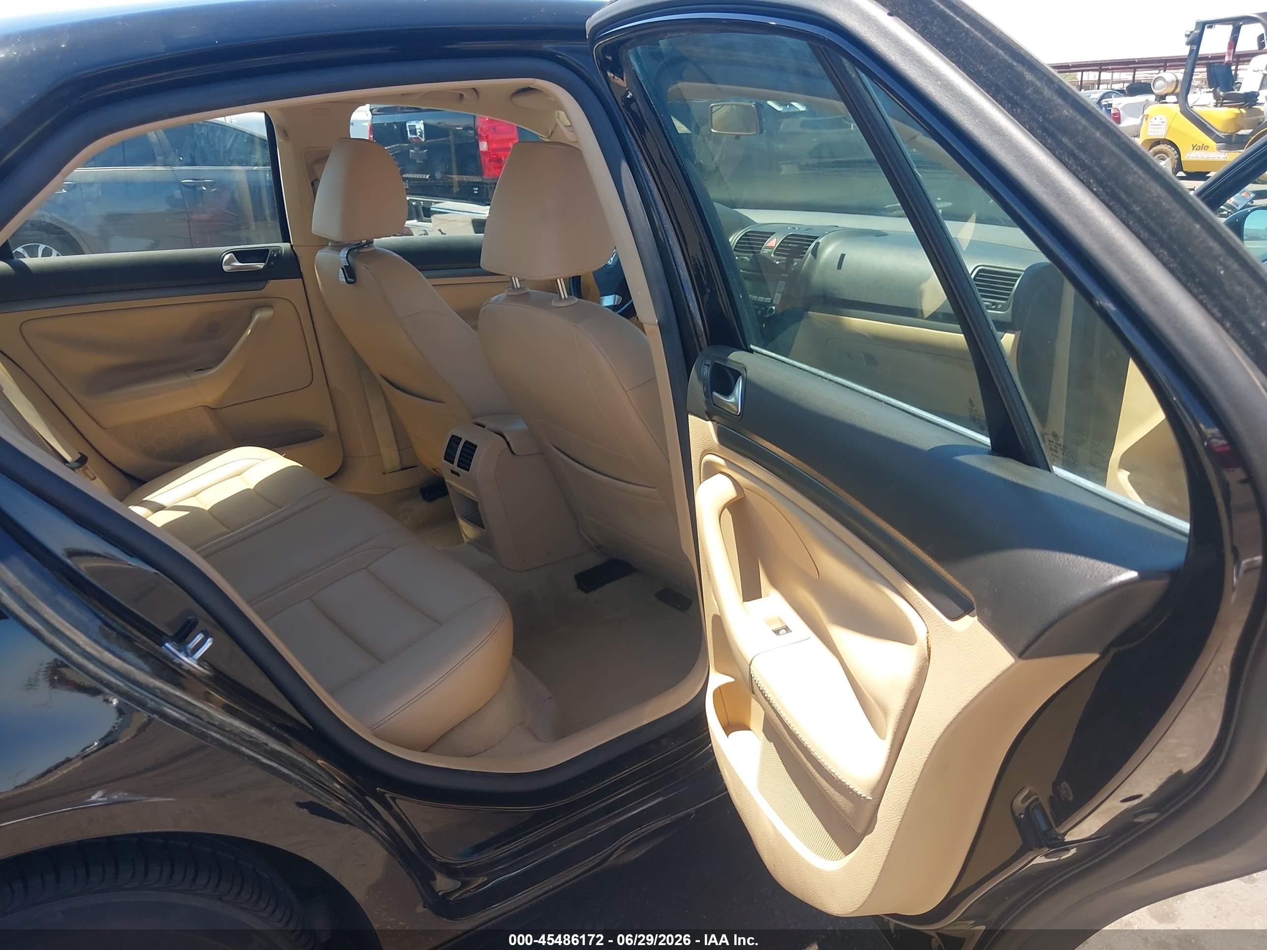 2009 Volkswagen Jetta Se/sel Черный vin: 3VWRZ71K39M017601
