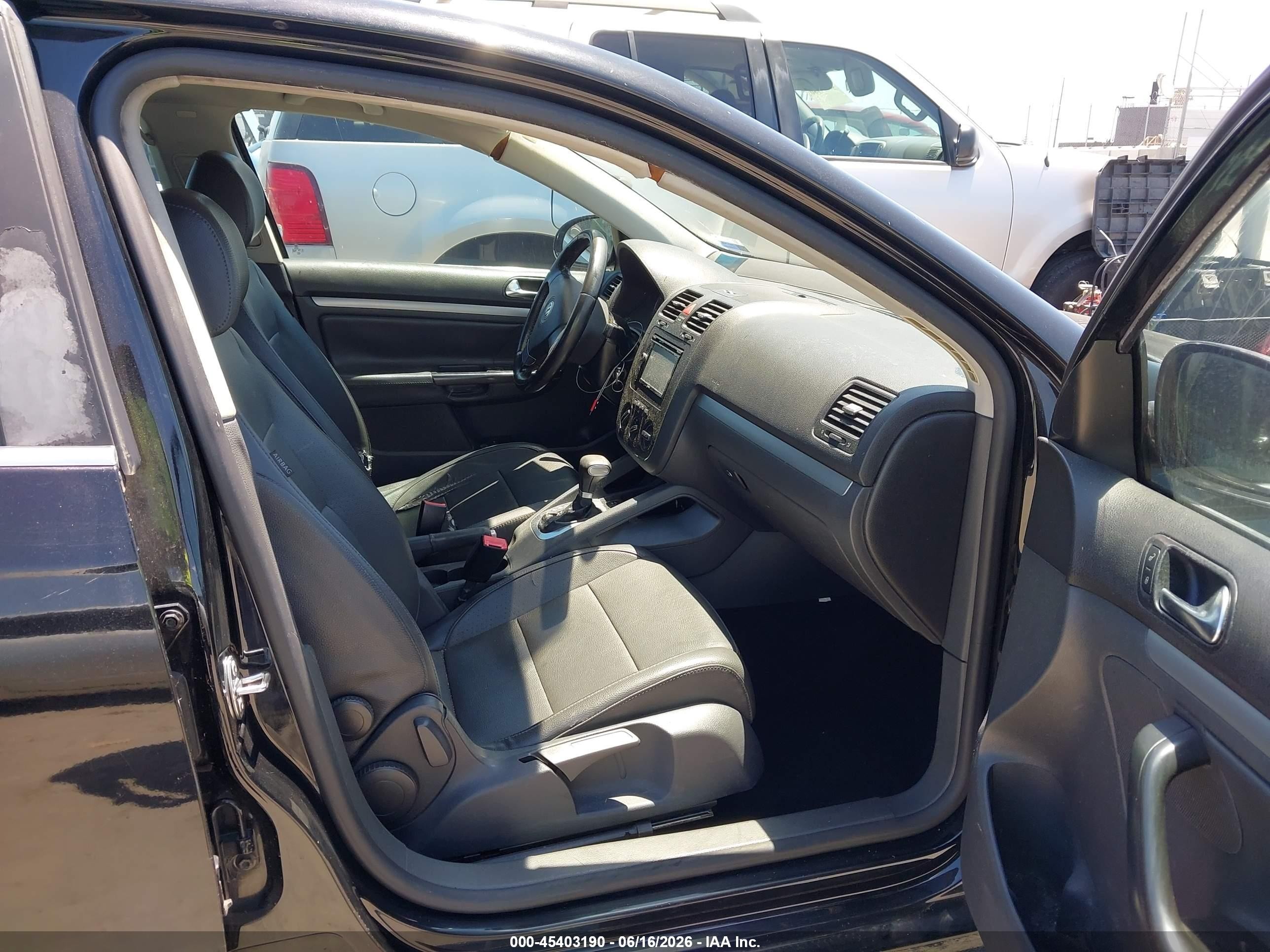 2008 Volkswagen Jetta Se/sel Black vin: 3VWRZ71K48M196827