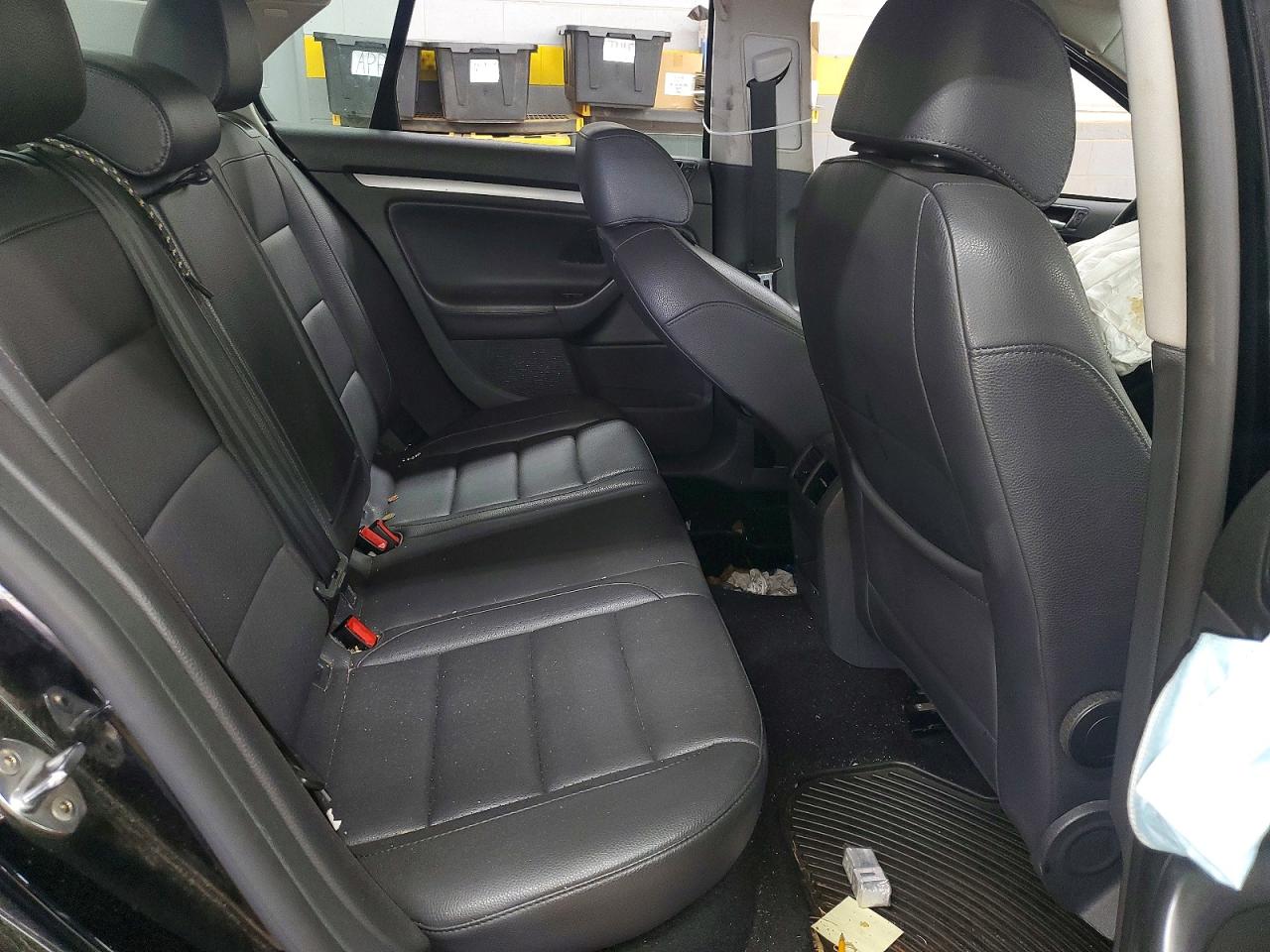 2009 Volkswagen Jetta Se Black vin: 3VWRZ71K49M120865