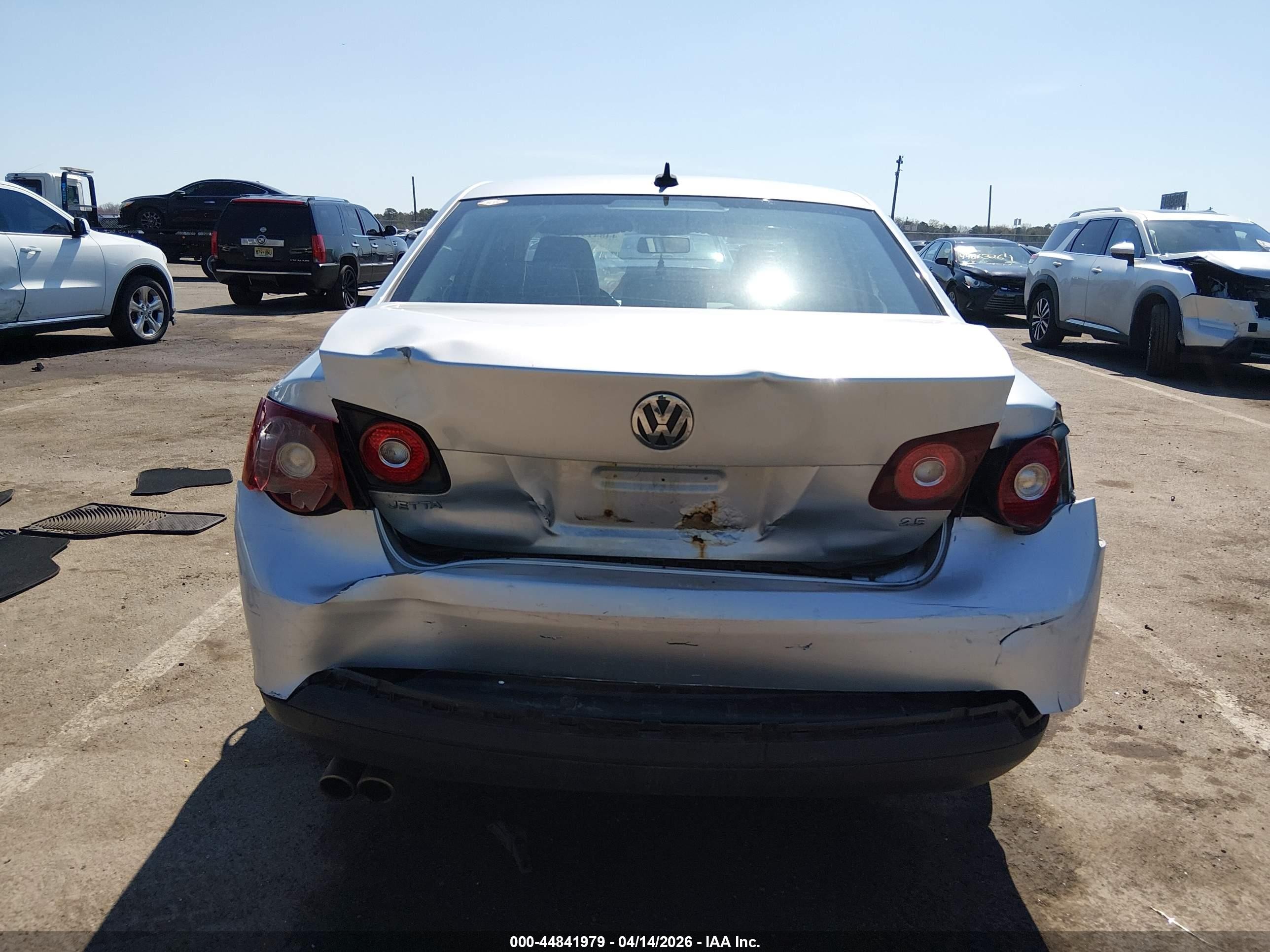 2009 Volkswagen Jetta Se Silver vin: 3VWRZ71K49M157057