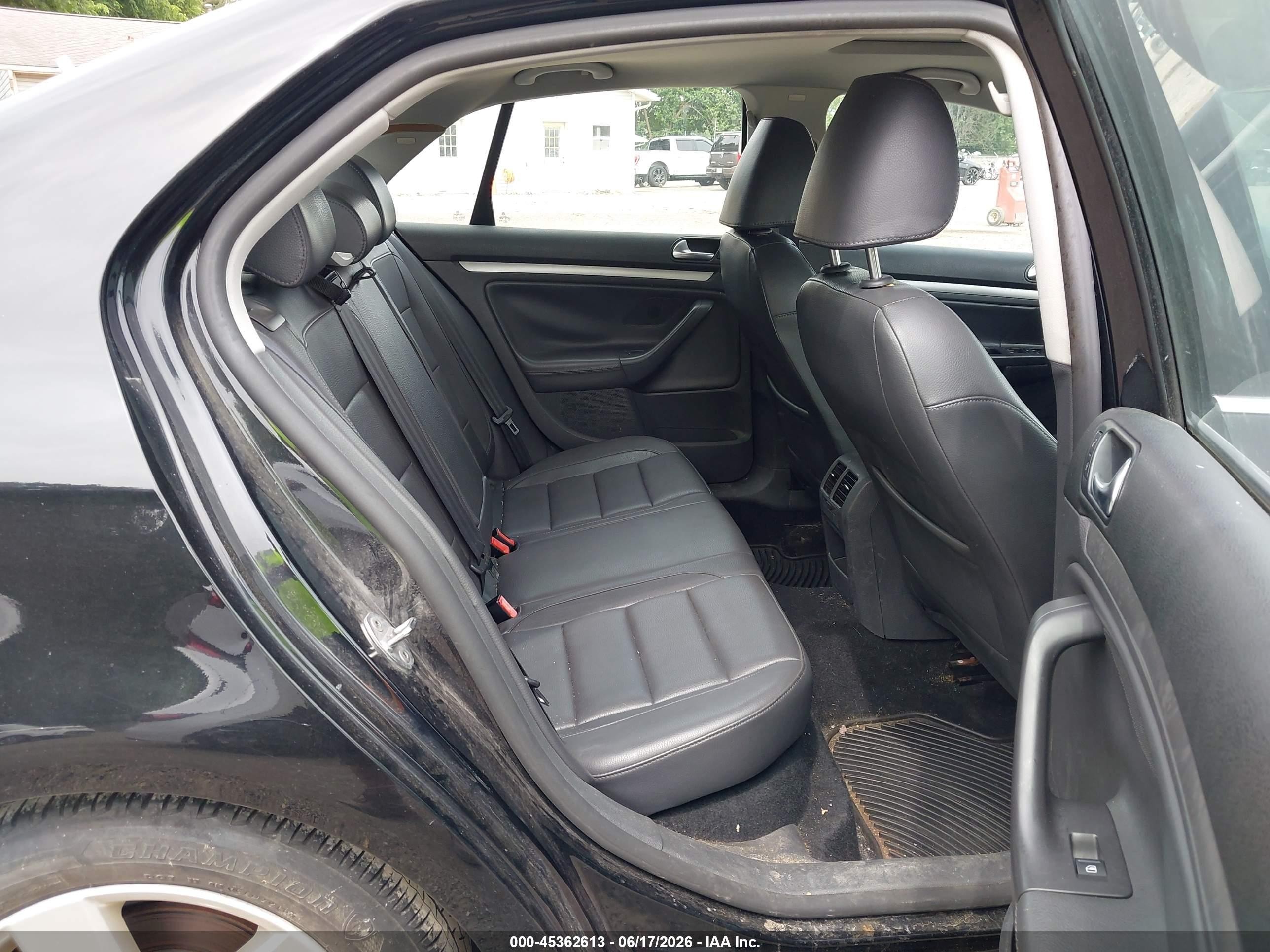 2009 Volkswagen Jetta Se Черный vin: 3VWRZ71K59M148240