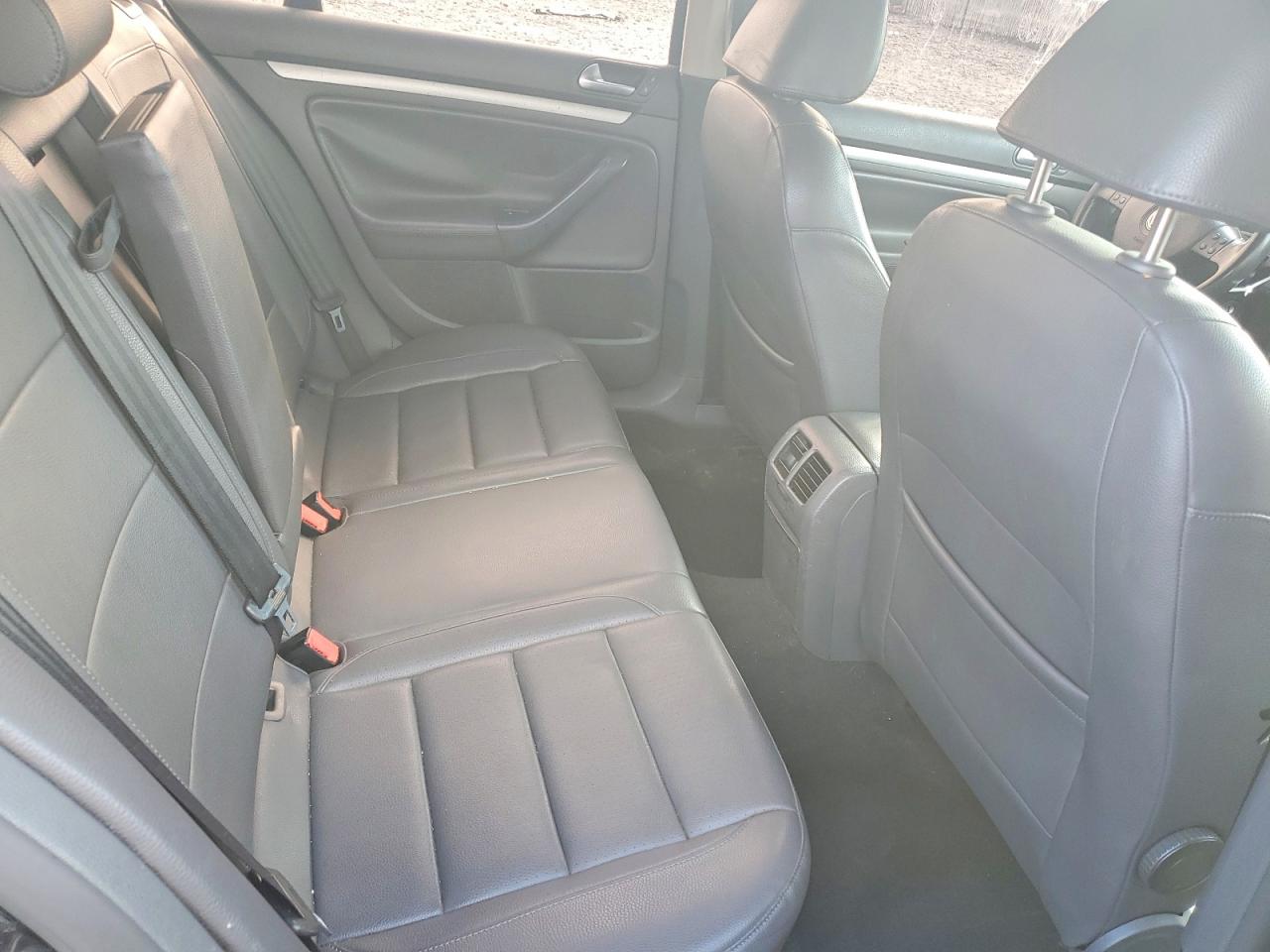 2009 Volkswagen Jetta Se Black vin: 3VWRZ71K69M092275