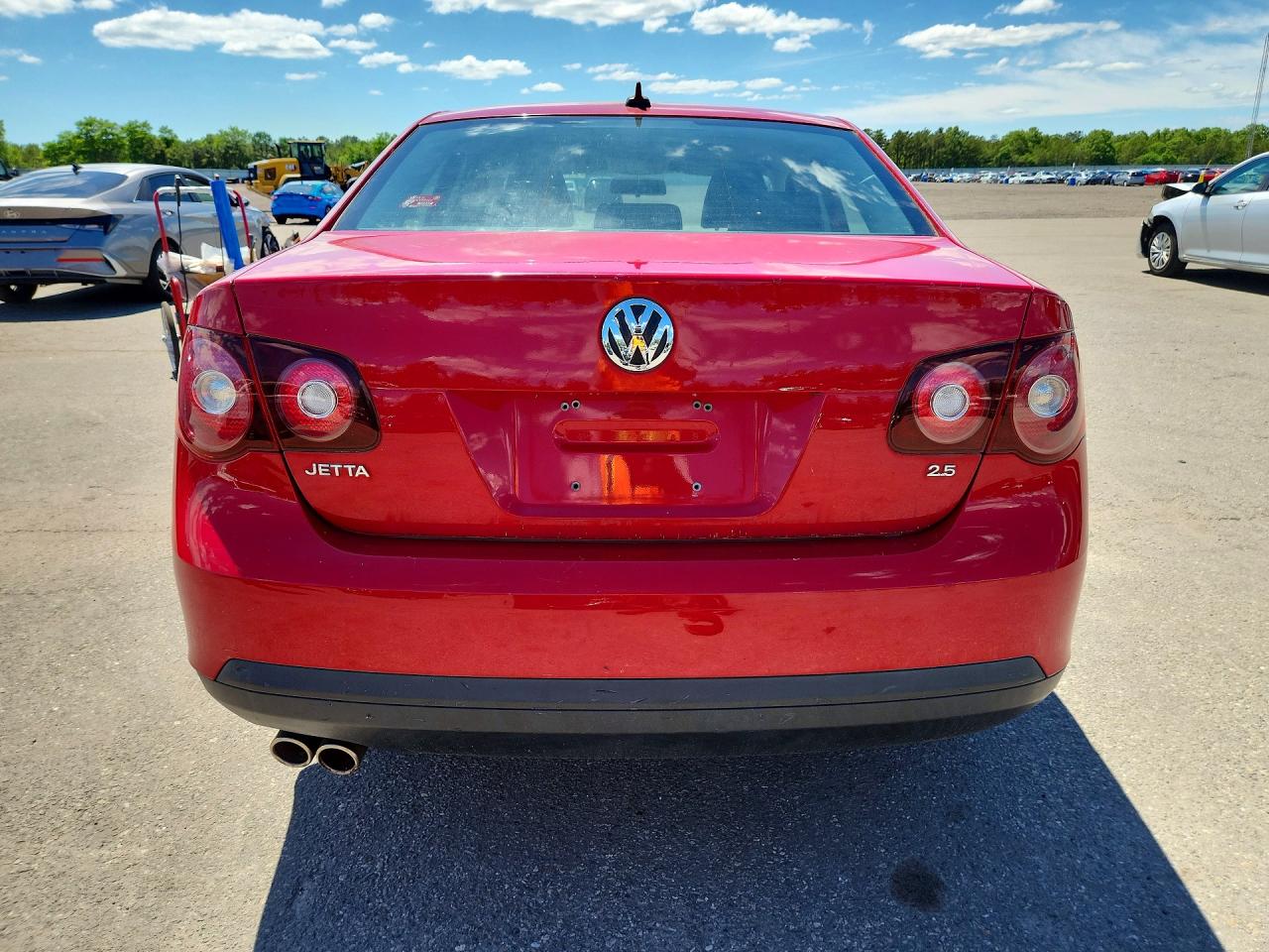 2009 Volkswagen Jetta Red vin: 3VWRZ71K79M036720