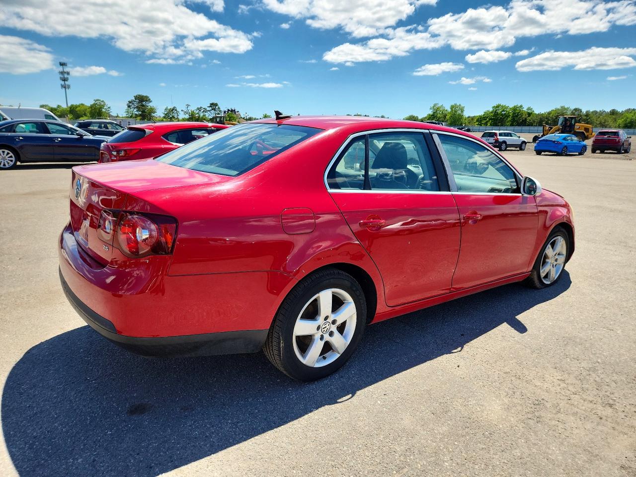 2009 Volkswagen Jetta Red vin: 3VWRZ71K79M036720