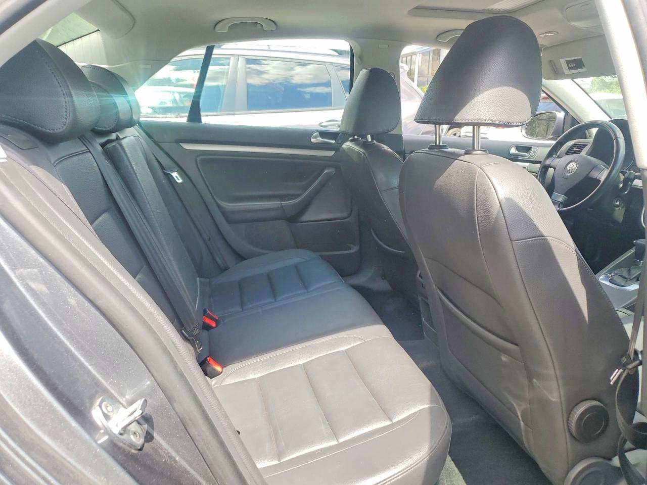 2009 Volkswagen Jetta Se Gray vin: 3VWRZ71K79M178727