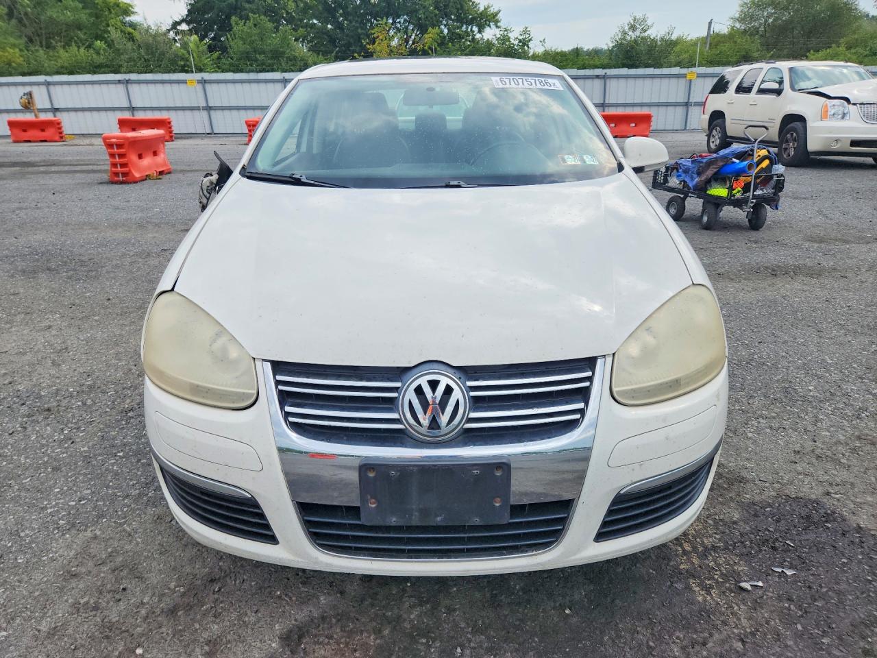2009 Volkswagen Jetta Se White vin: 3VWRZ71K89M087093