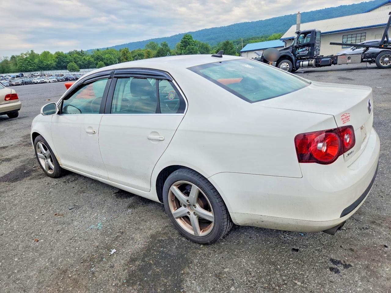 2009 Volkswagen Jetta Se White vin: 3VWRZ71K89M087093