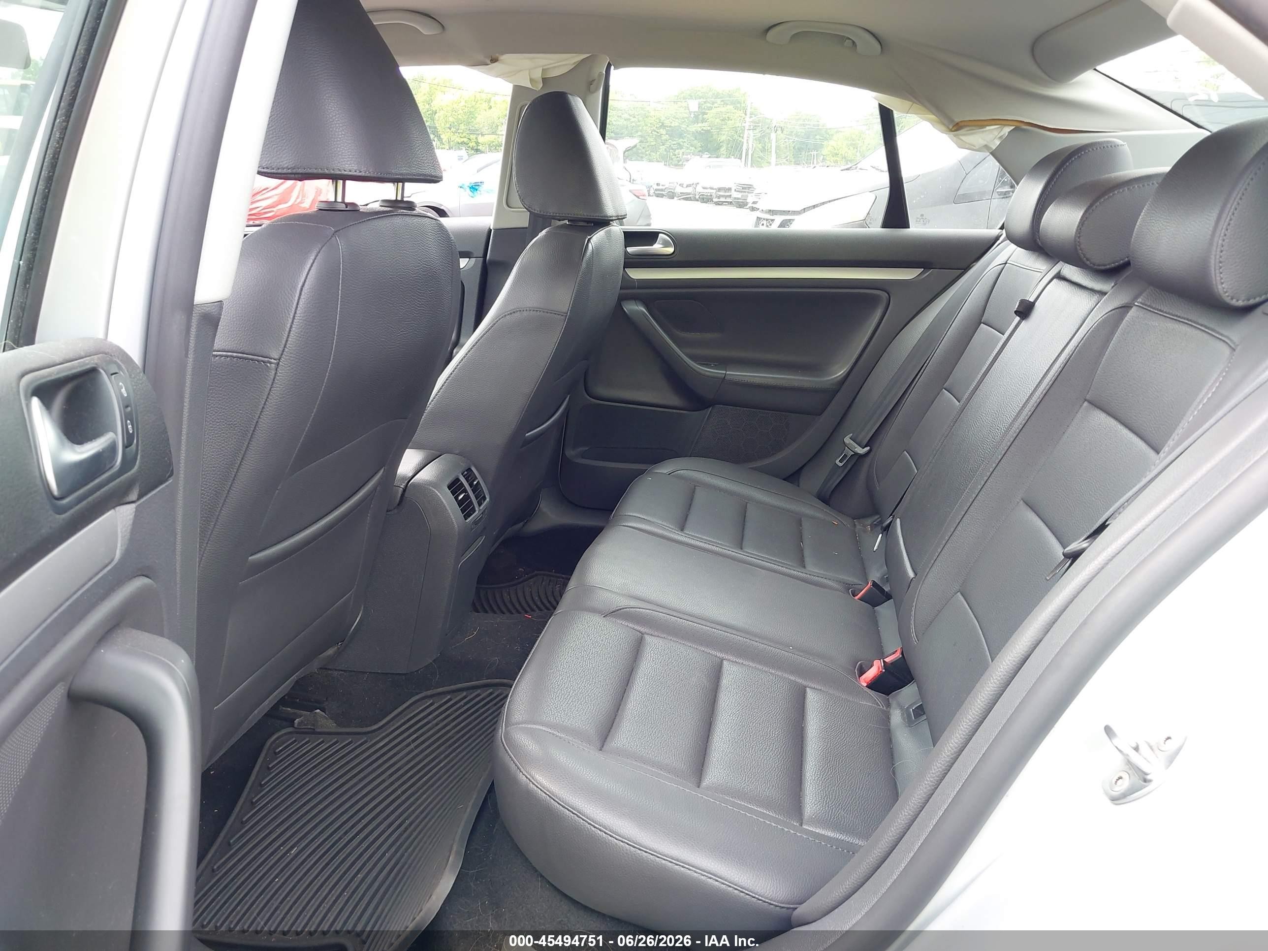 2009 Volkswagen Jetta Se/sel Silver vin: 3VWRZ71K99M042079