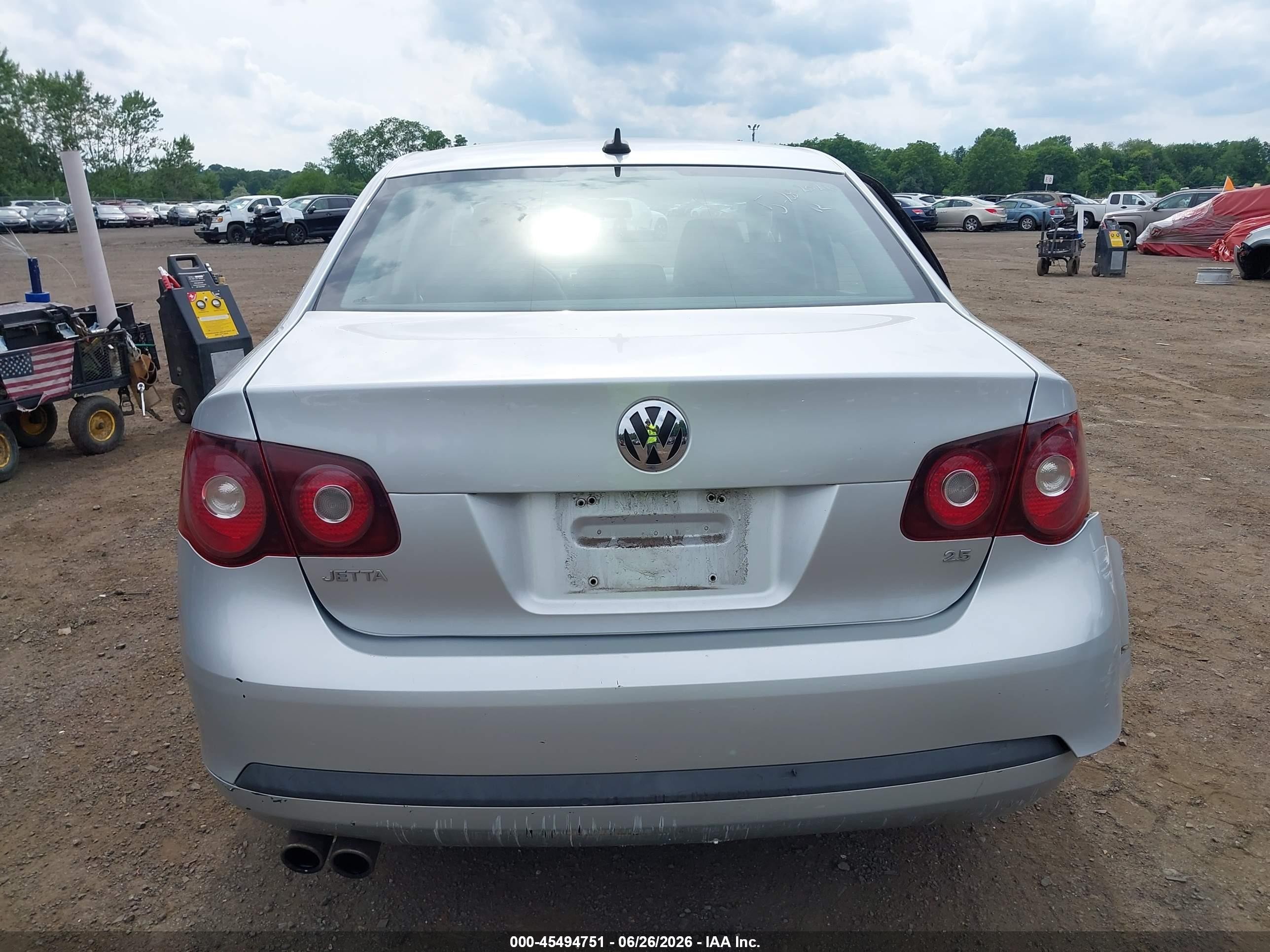 2009 Volkswagen Jetta Se/sel Silver vin: 3VWRZ71K99M042079