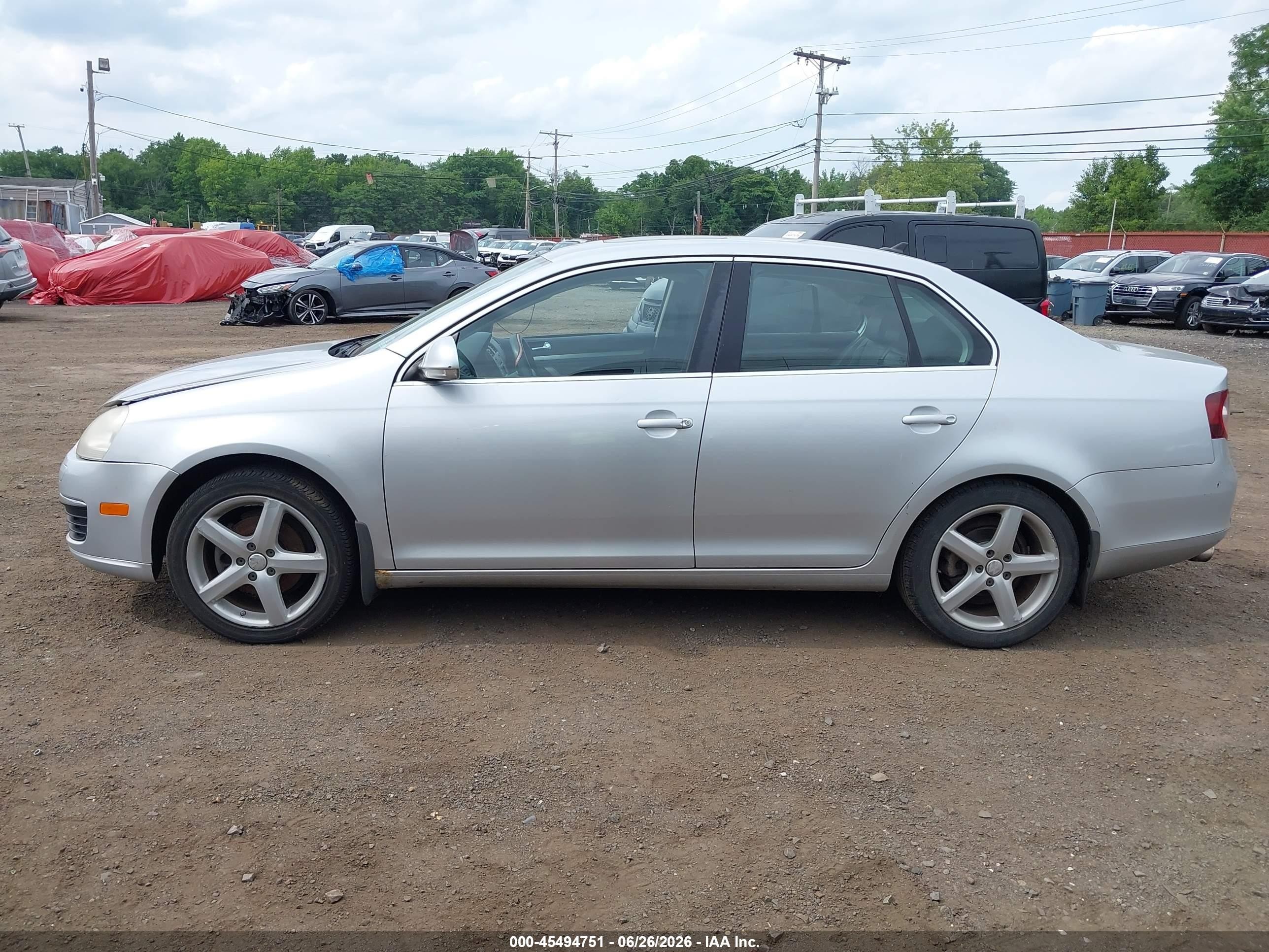 2009 Volkswagen Jetta Se/sel Silver vin: 3VWRZ71K99M042079