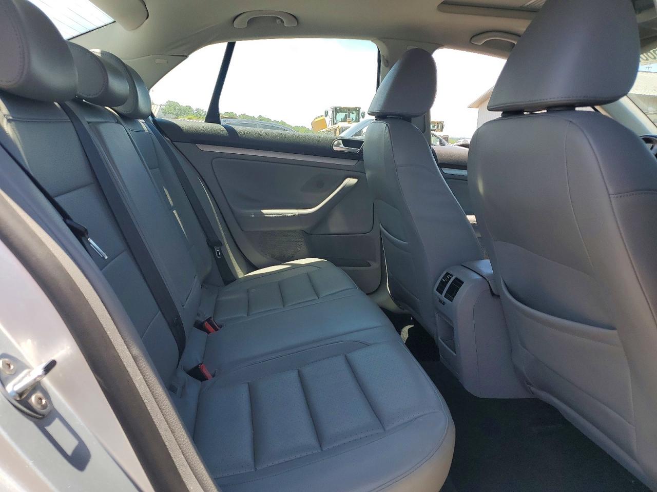 2009 Volkswagen Jetta Se Silver vin: 3VWRZ71KX9M170640