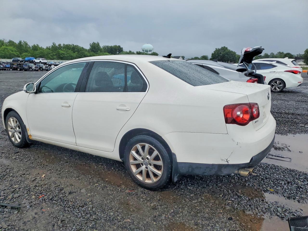 2010 Volkswagen Jetta Se White vin: 3VWRZ7AJ0AM061051