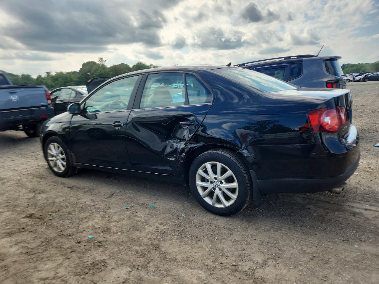 2010 Volkswagen Jetta Se Black vin: 3VWRZ7AJ0AM140901