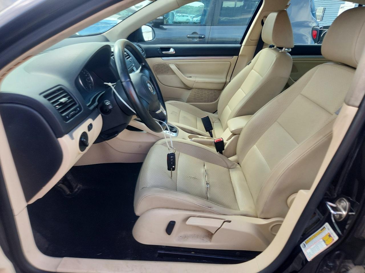 2010 Volkswagen Jetta Se Black vin: 3VWRZ7AJ0AM140901