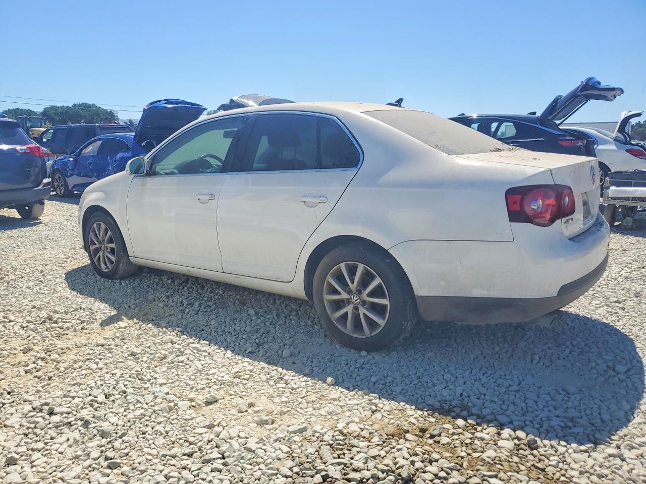2010 Volkswagen Jetta Se White vin: 3VWRZ7AJ1AM067750