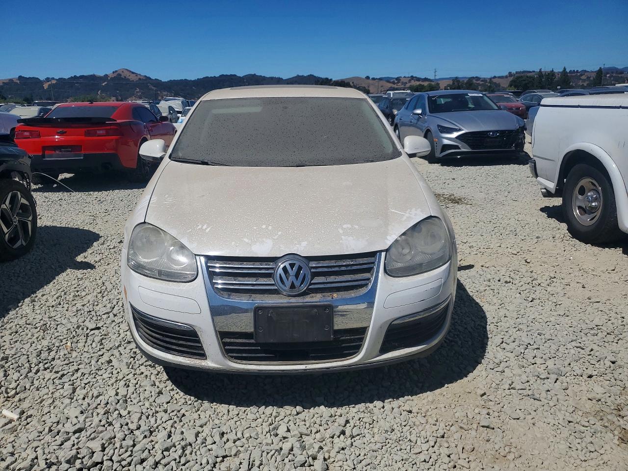 2010 Volkswagen Jetta Se White vin: 3VWRZ7AJ1AM067750