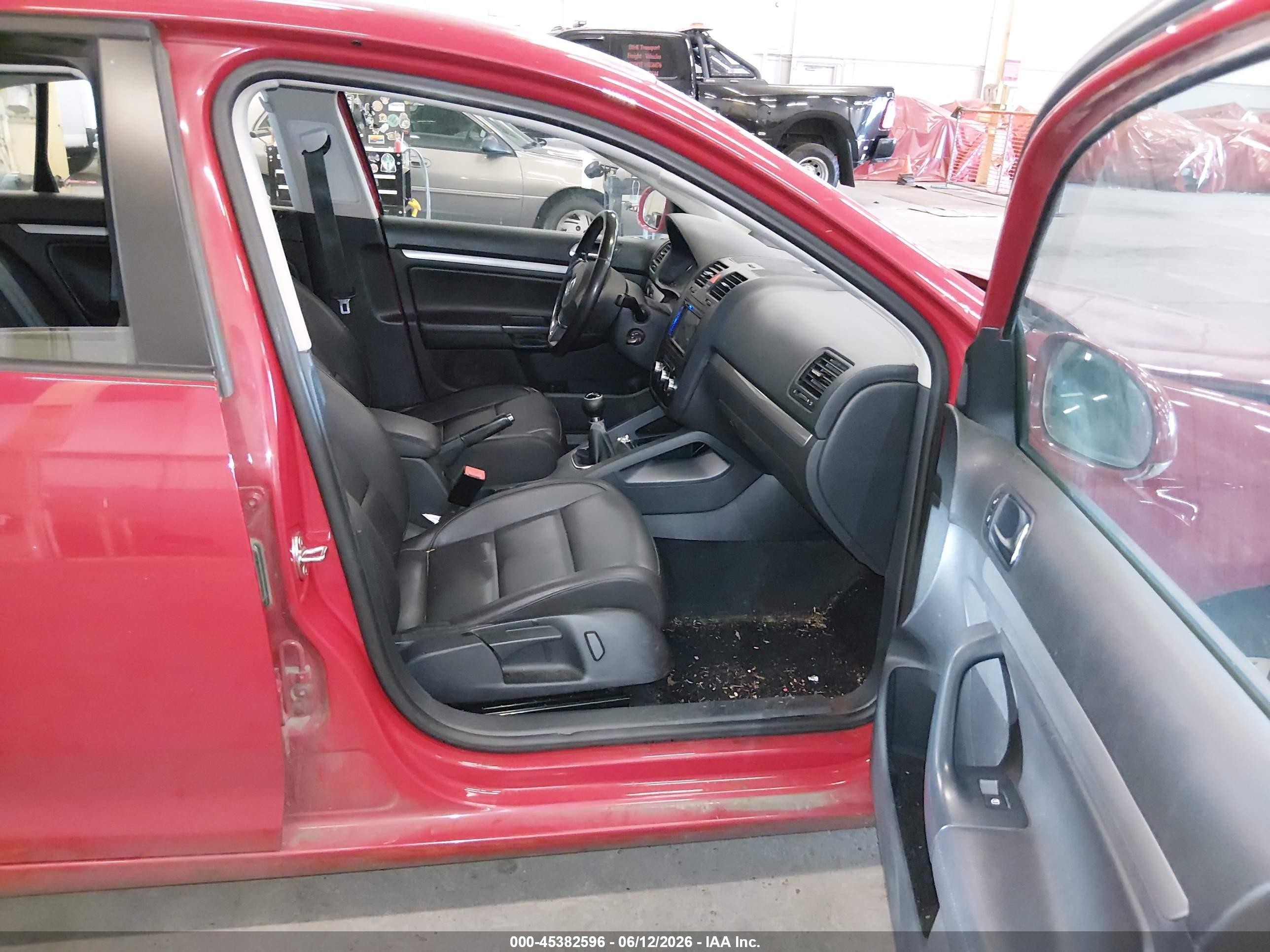 2010 Volkswagen Jetta Limited Edition Красный vin: 3VWRZ7AJ1AM157612