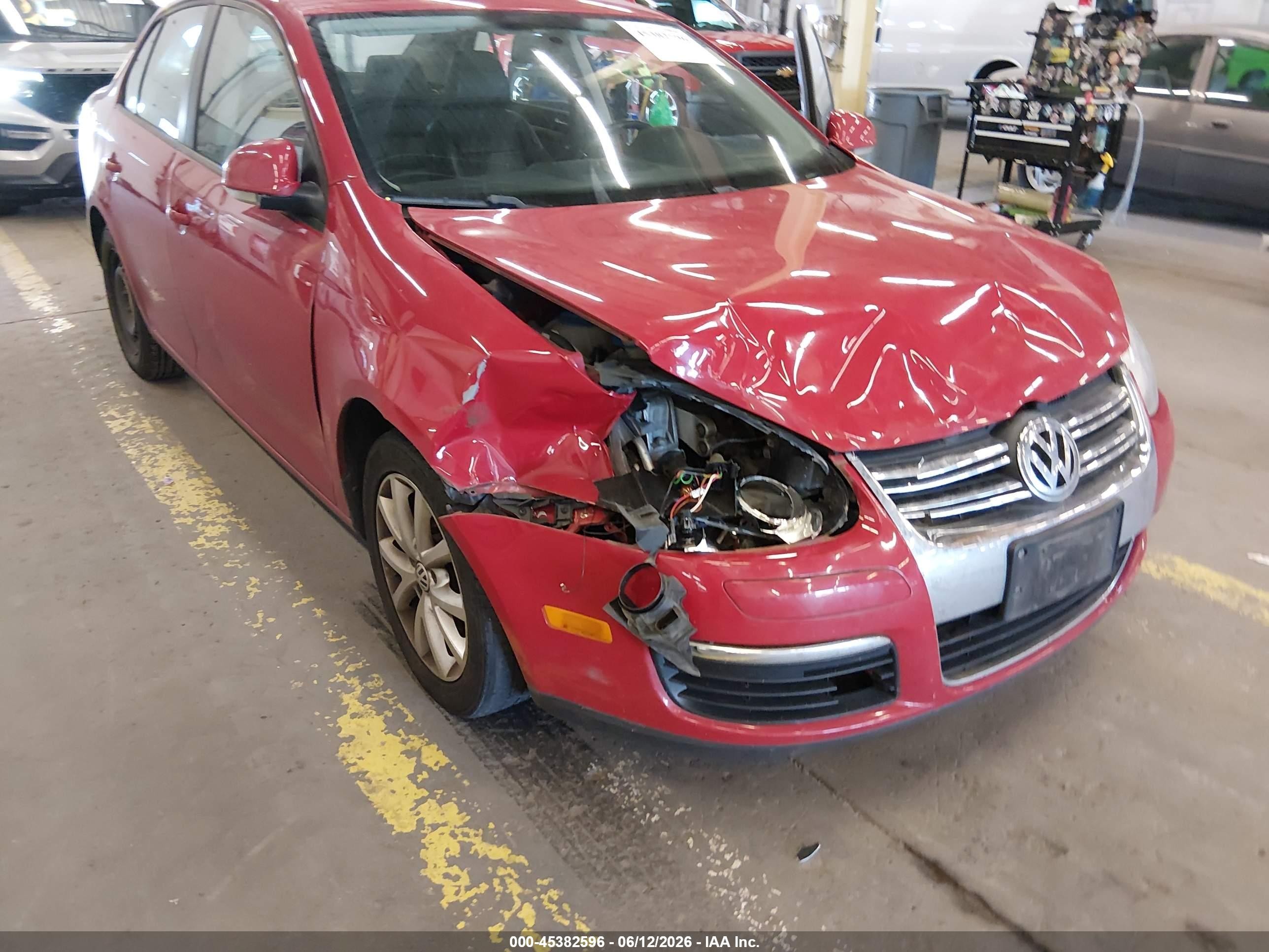 2010 Volkswagen Jetta Limited Edition Красный vin: 3VWRZ7AJ1AM157612