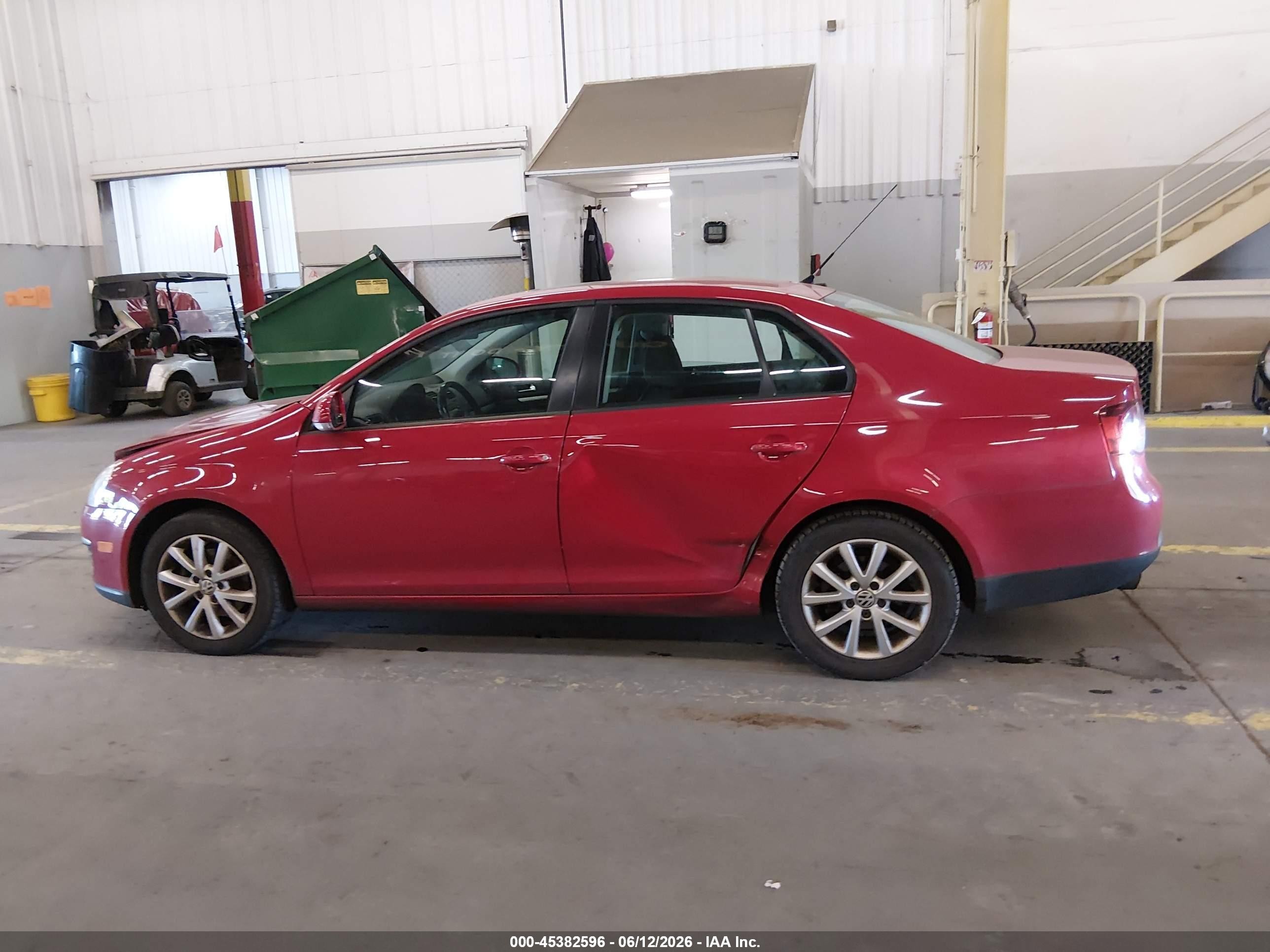 2010 Volkswagen Jetta Limited Edition Красный vin: 3VWRZ7AJ1AM157612