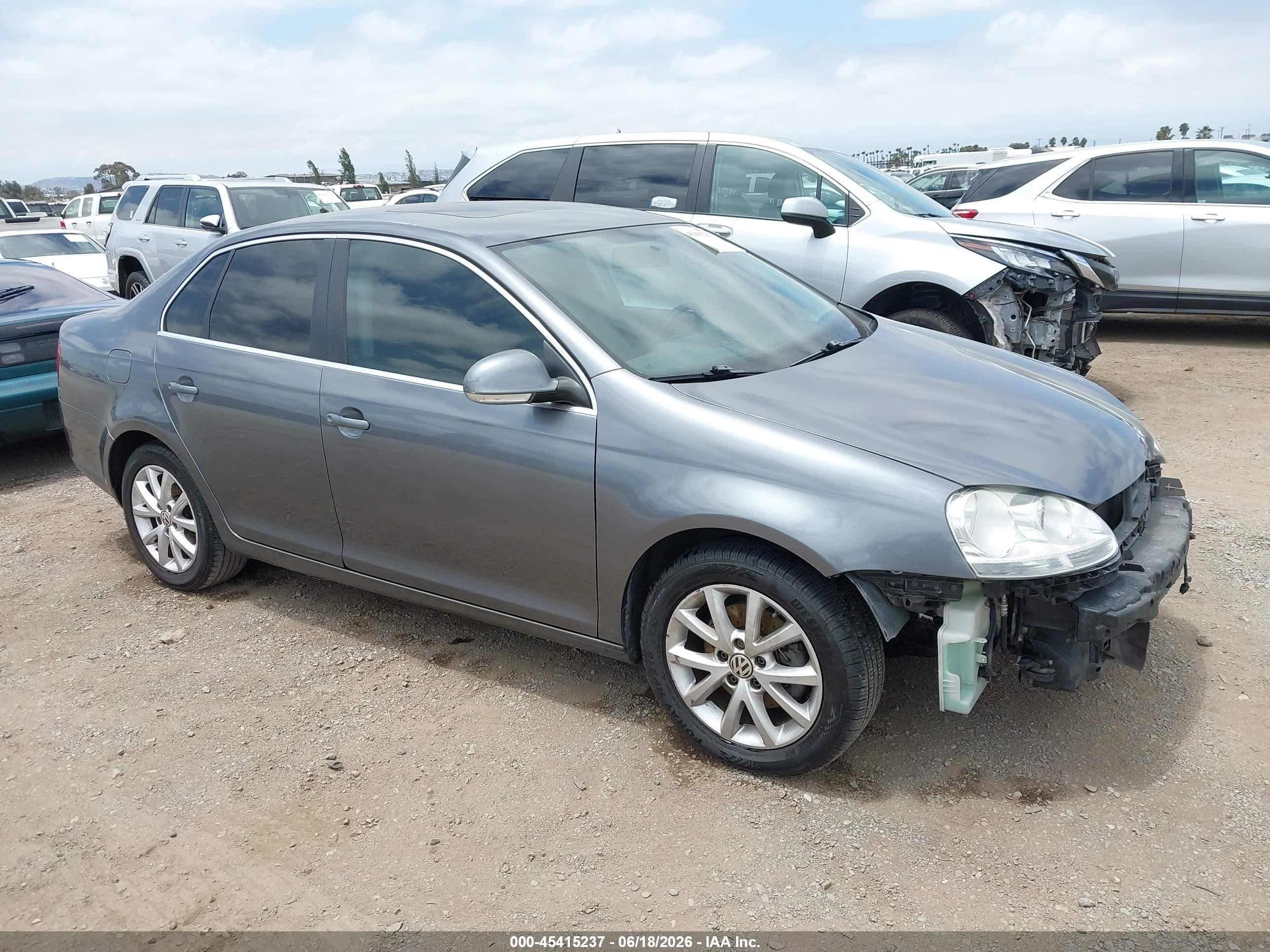 3VWRZ7AJ2AM036801