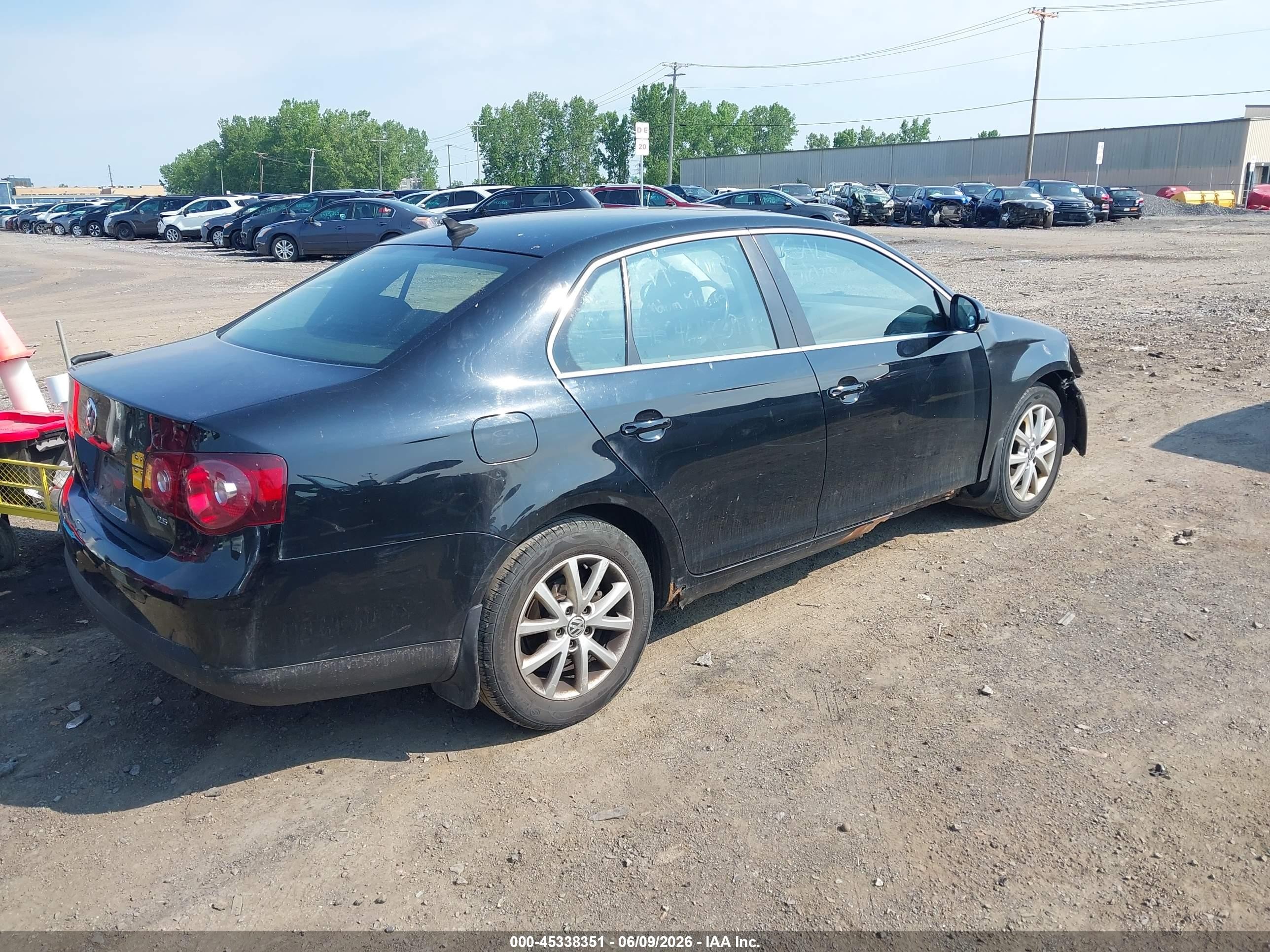 2010 Volkswagen Jetta Se Black vin: 3VWRZ7AJ2AM045532