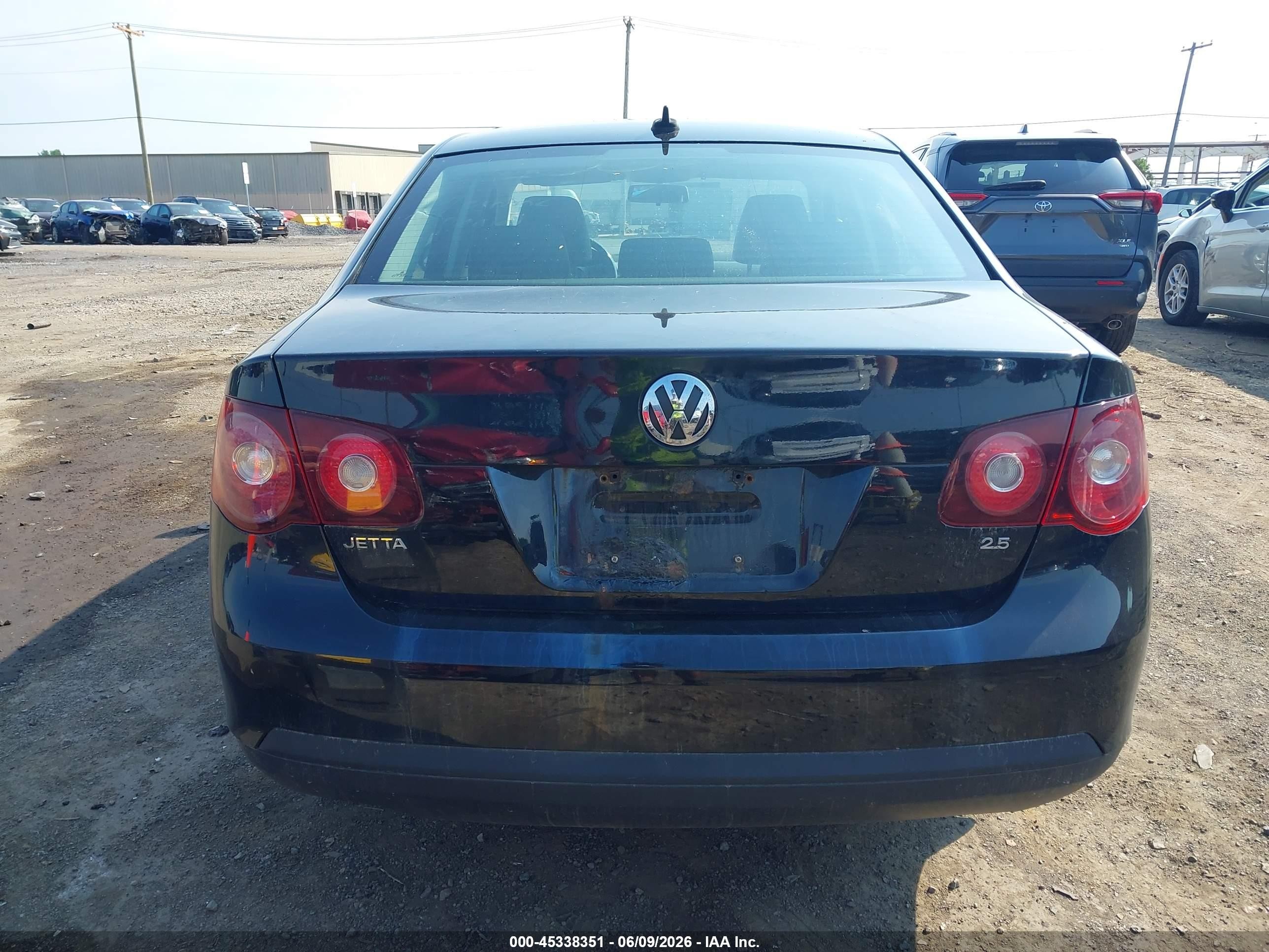 2010 Volkswagen Jetta Se Black vin: 3VWRZ7AJ2AM045532