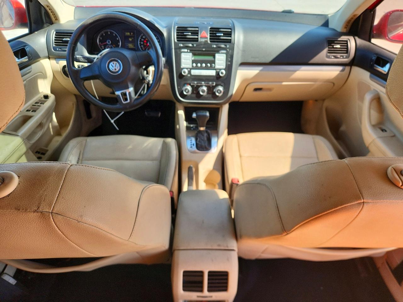 2010 Volkswagen Jetta Se Red vin: 3VWRZ7AJ2AM095105